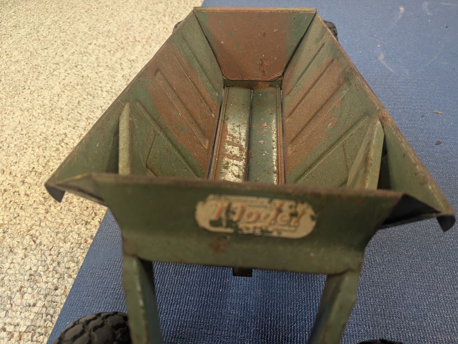 Doepke Euclid The Pioneer 1950’s Model Toy Bottom Dump Earth Mover Hauler