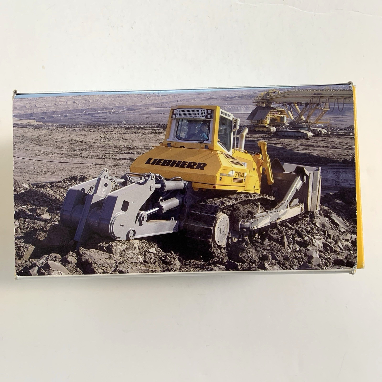 Liebherr PR 764 Litronic The Crawler Tractor 1:50 Scale Diecast Model #775