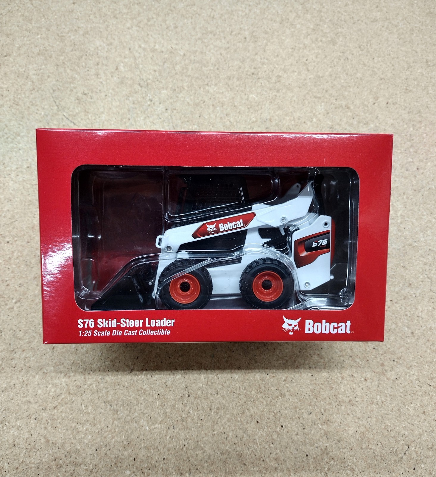 New, in Original OEM Packaging Bobcat S76 Loader 1:25 Scale Die Cast