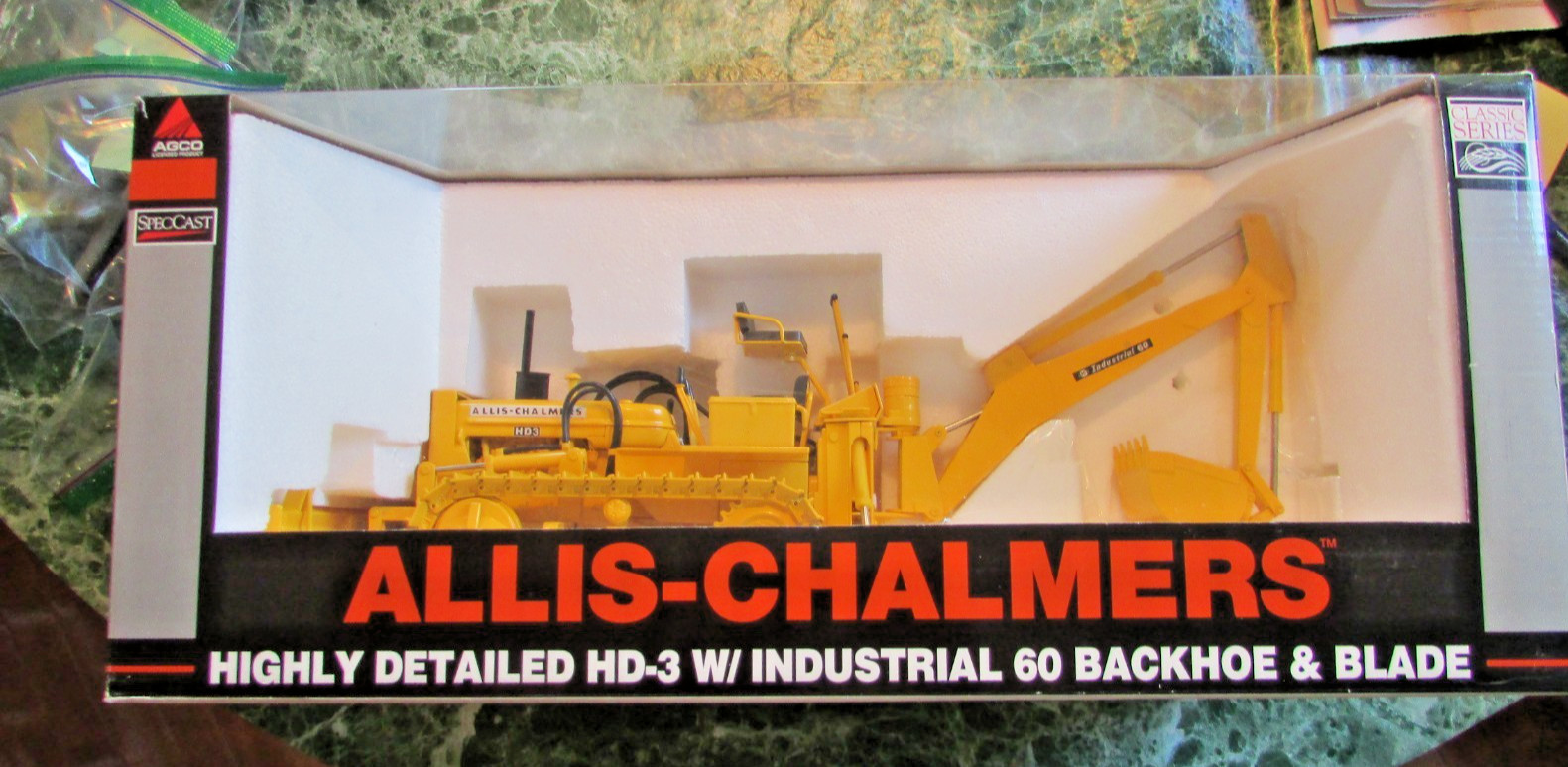 SpecCast Allis Chalmers Industrial HD-3 NIB Crawler-1/16-new in box