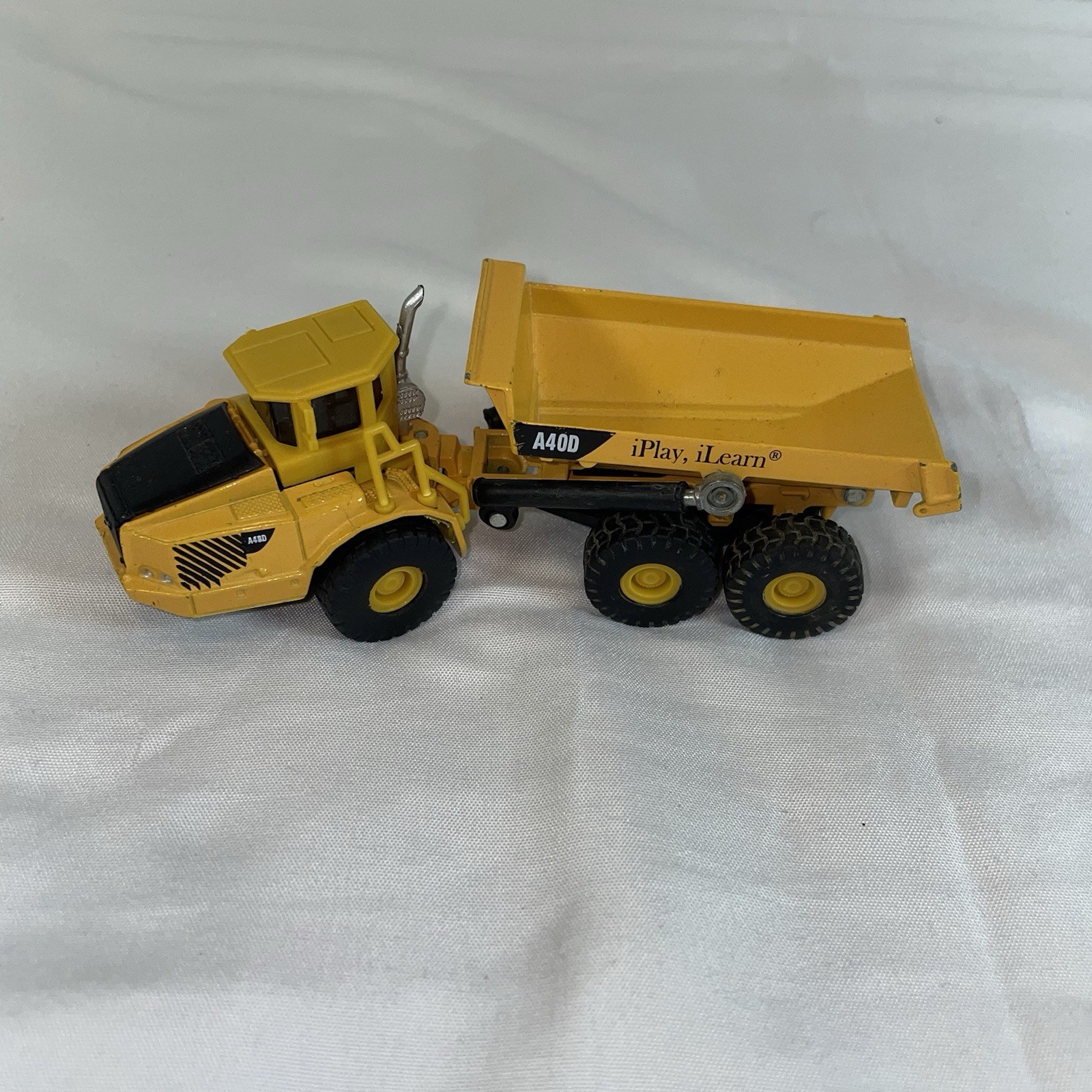 iPlay iLearn A40D Articulated Dump Truck Yellow Construction Toy Vehicle 5 Inch