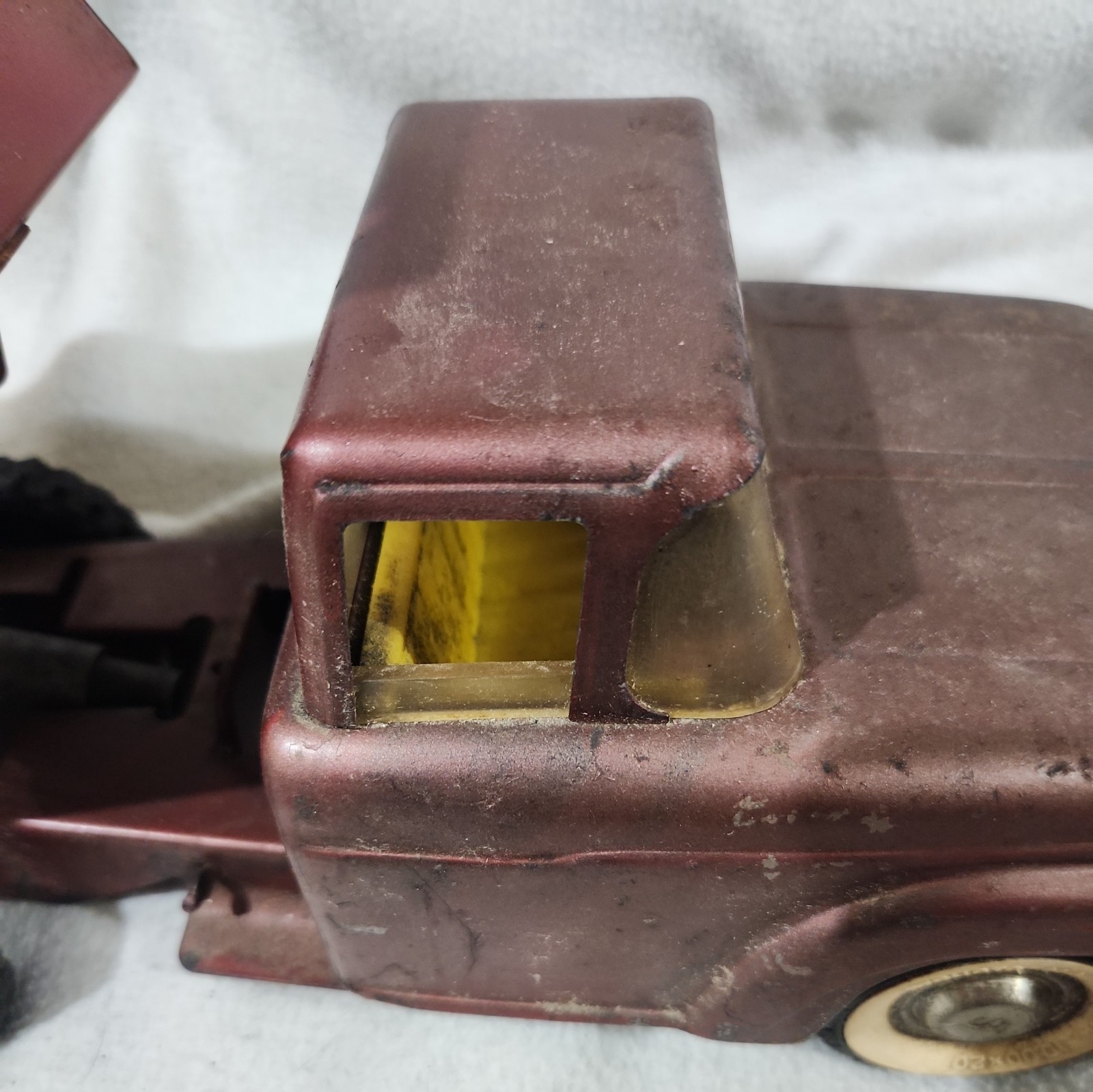 Structo Hydraulic Dumper Vintage 1960s dump truck – works