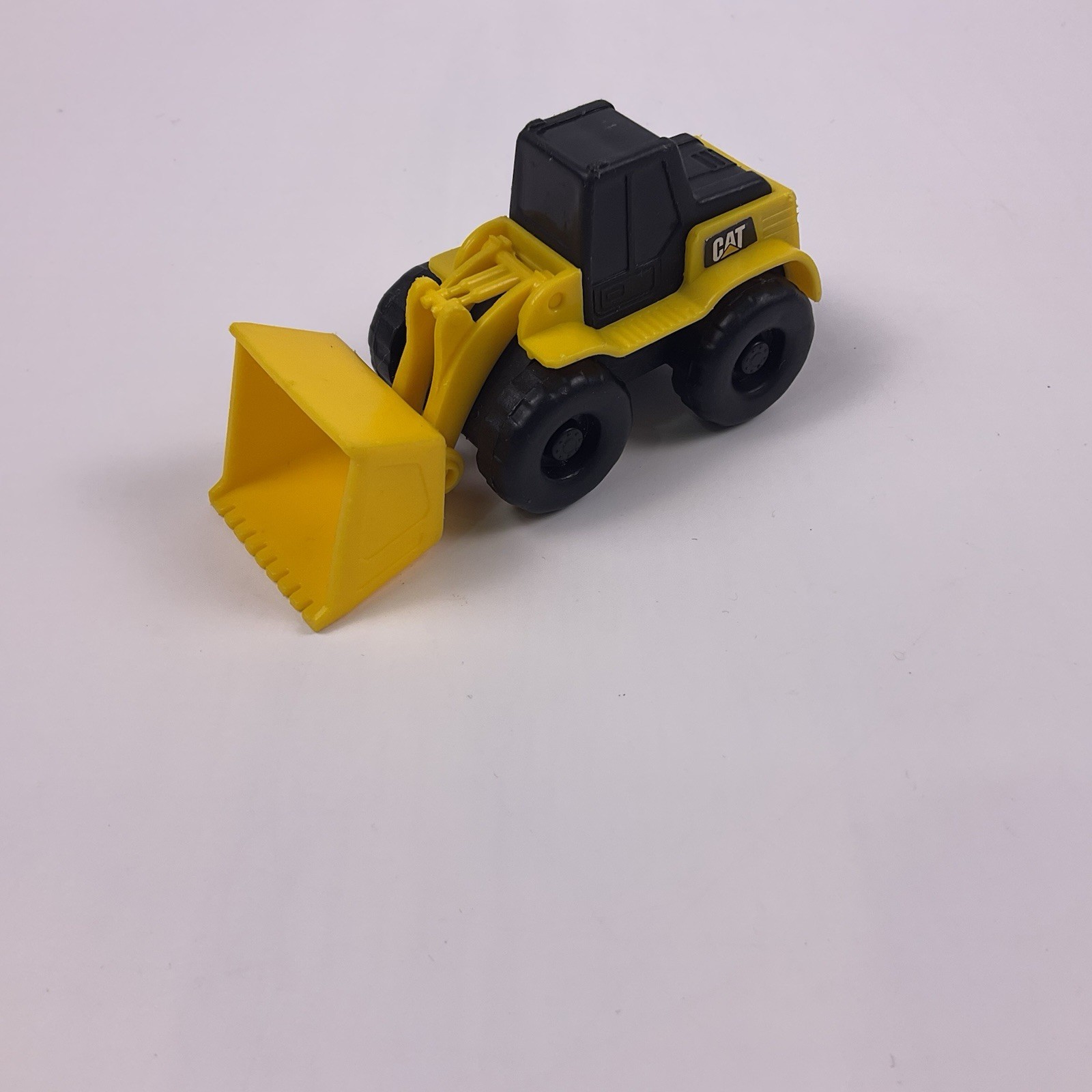 Plastic CAT Construction Work Toy Truck Vehicle Pre Owned