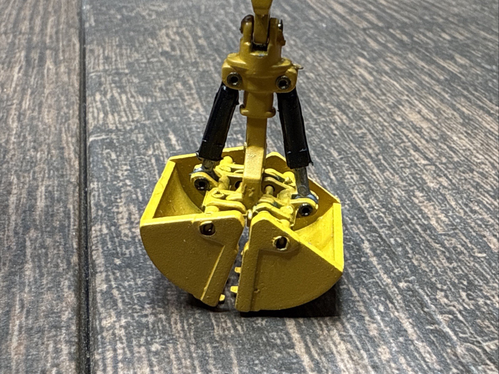 Liebherr A 912 Litronic The Hydraulic Excavator LA PELLE HYDRAULIQUE 1:50 Scale