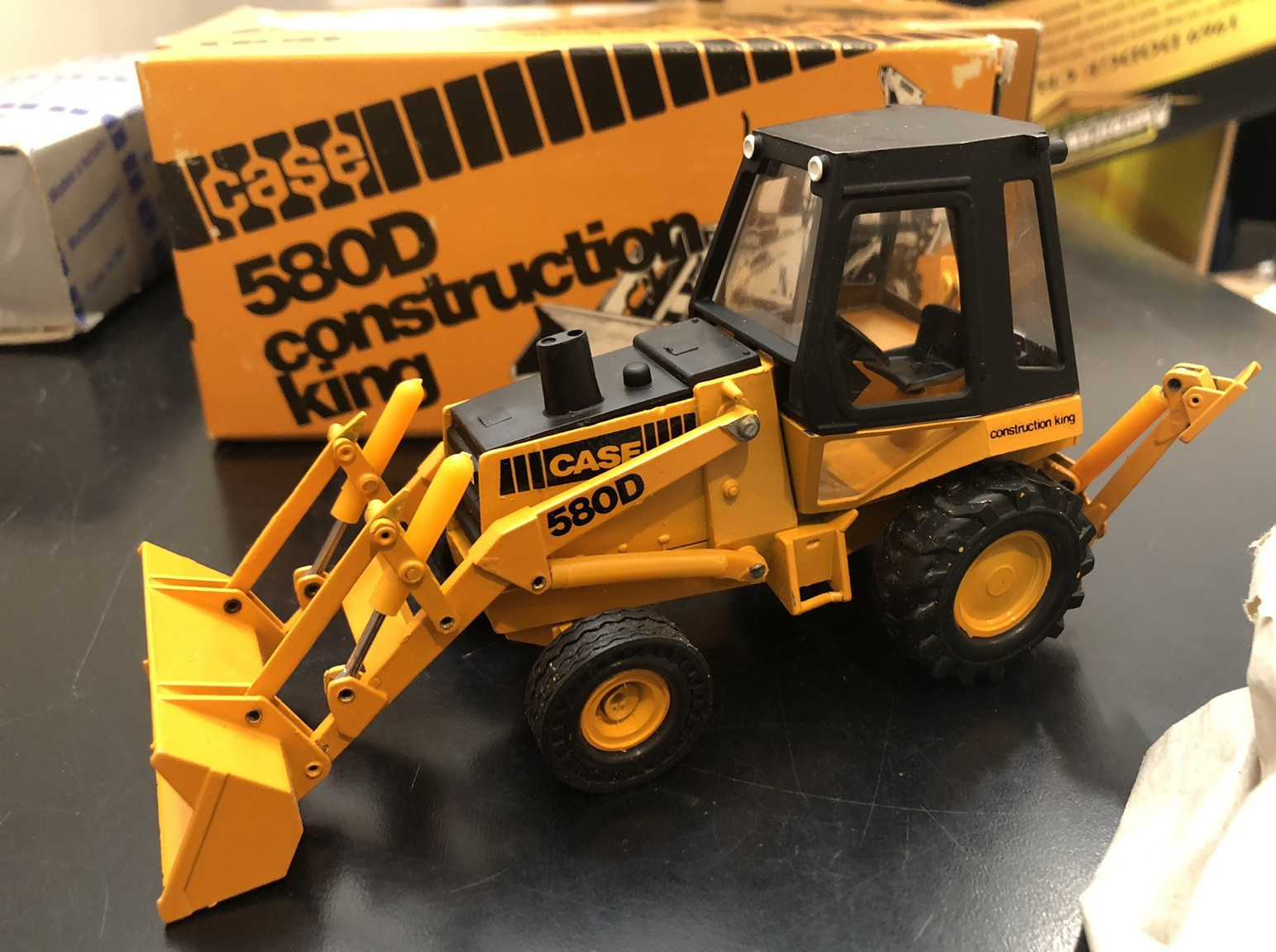 Conrad #2931 CASE 580D Construction King Backhoe Loader Diecast Model – 1:35