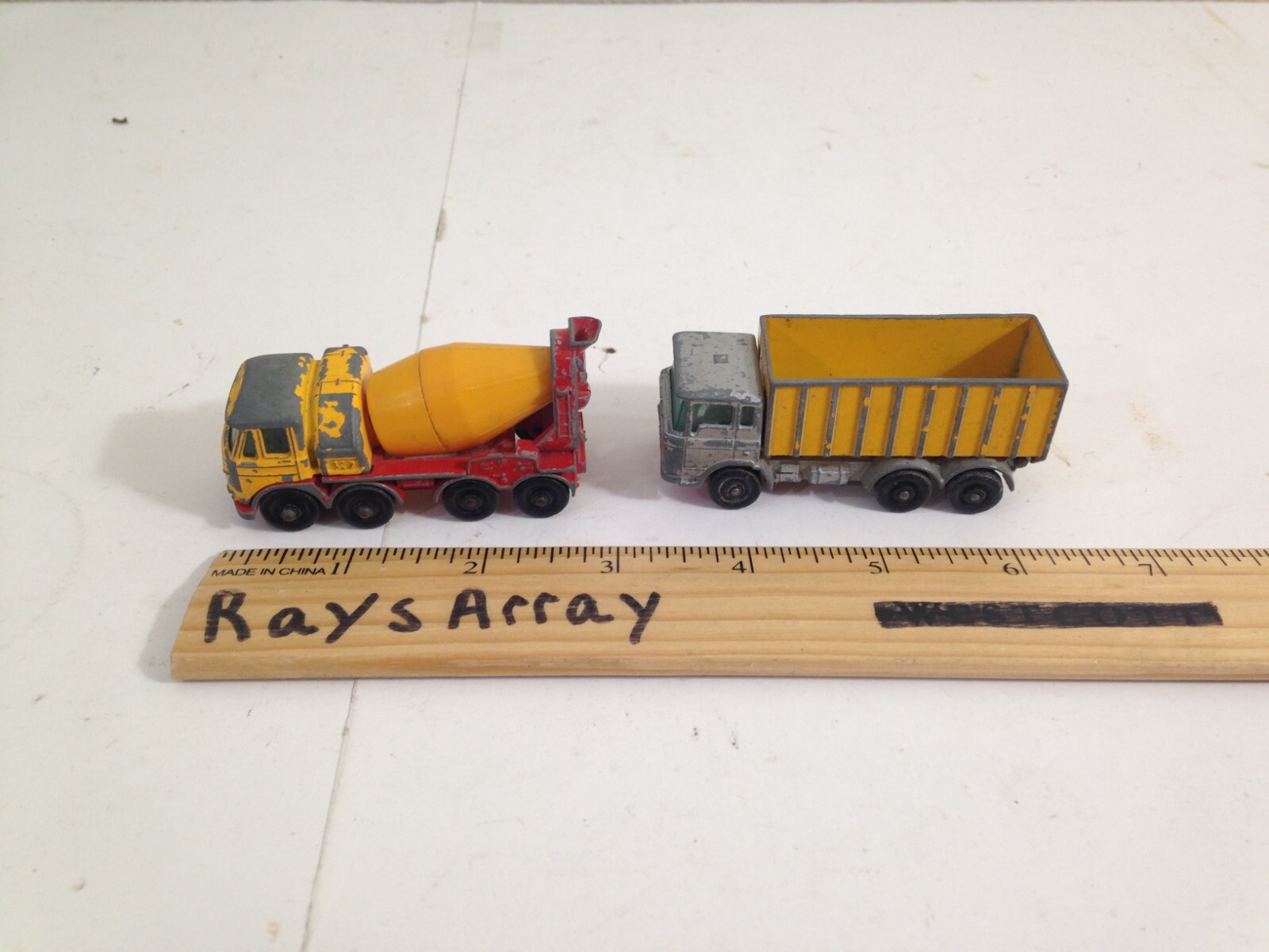 lot of 2 Lesney Matchbox trucks Concrete truck 21 Container Truck 47 England