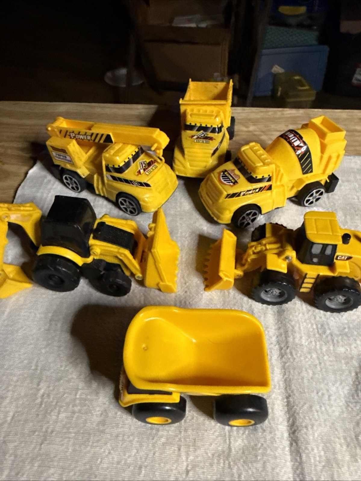 Lot of 9 Plastic DIG Construction Trucks Dump Truck Dozer Back Hoe Front Scooper