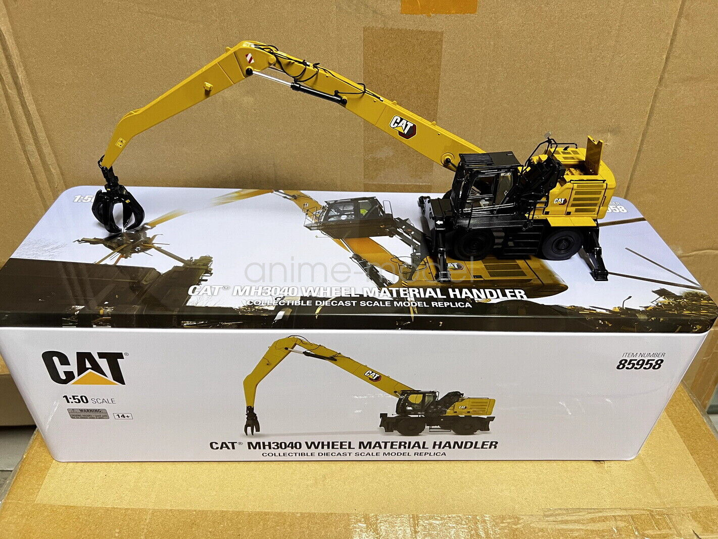 DM 1/50 Scale CAT MH3040 Wheel Material Handler Diecast Model Toy Gift 85958