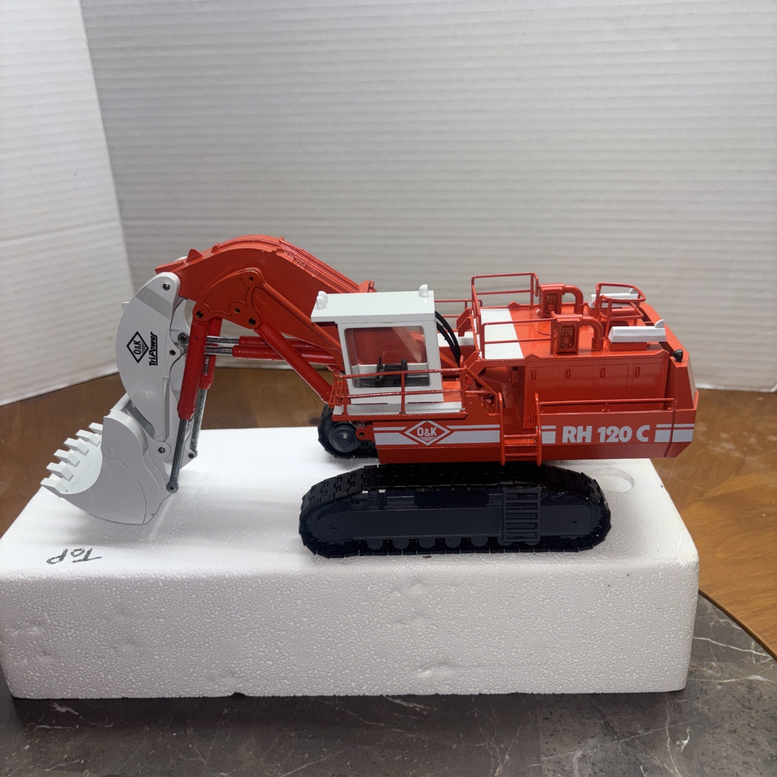 Conrad 1/50, O&K Rh 120 C Mining Shovel , Nice Heavy Model, # 2771