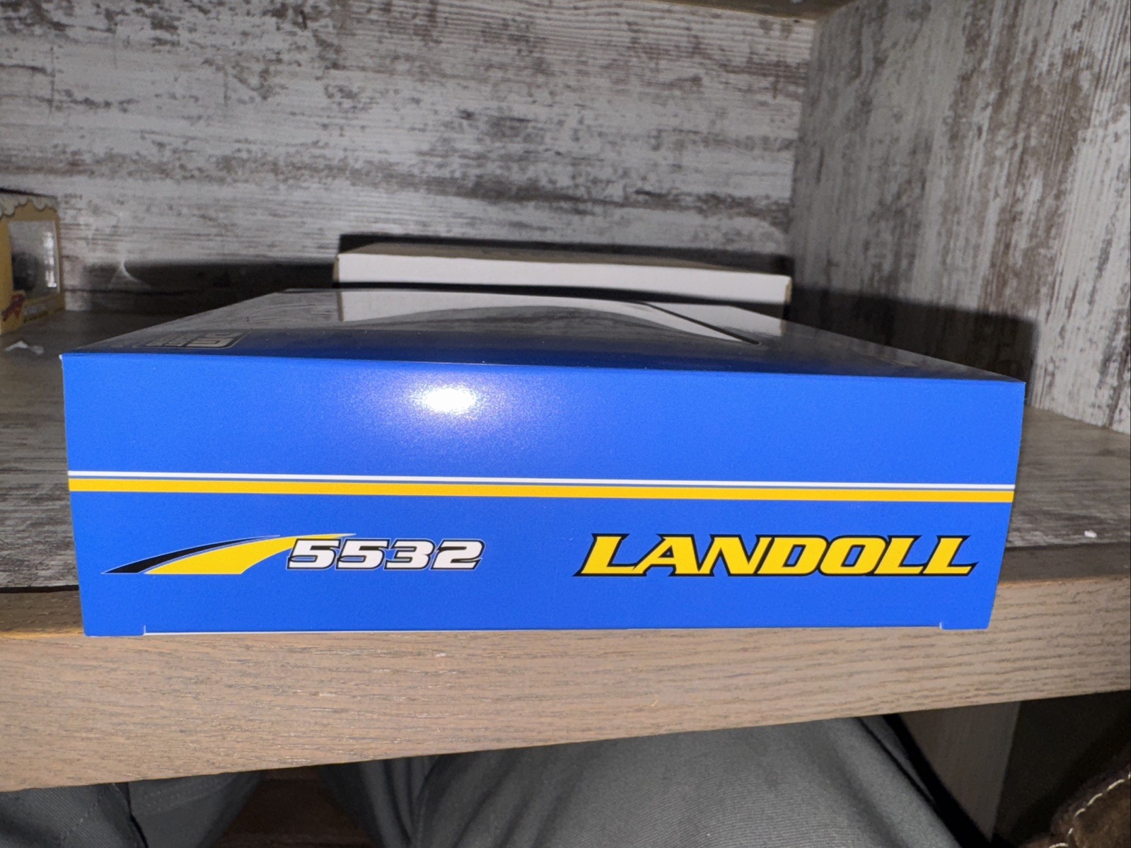 1/64 Scale Landoll 5532-30 Grain Drill Three Section Diecast Masters