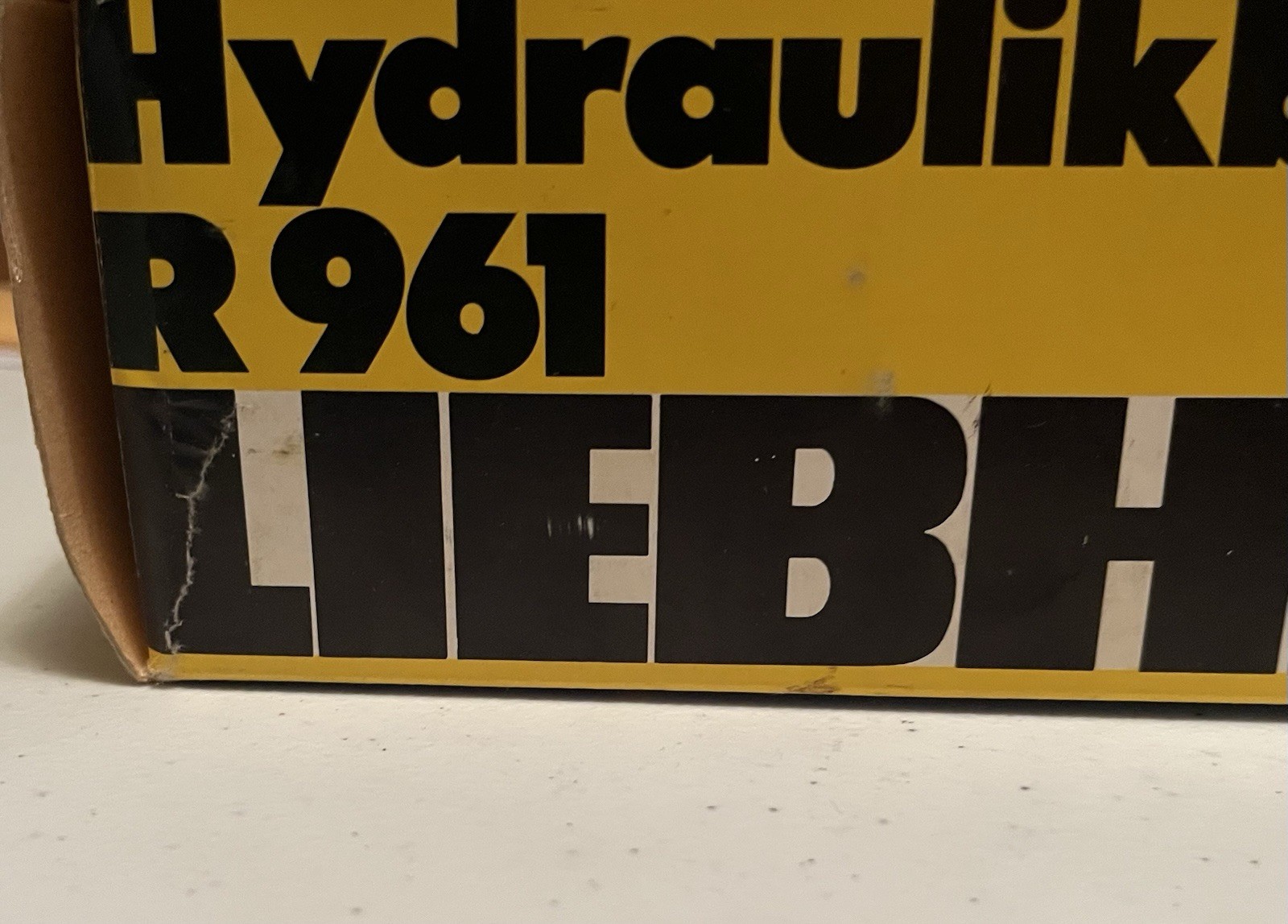 GESCHA LIEBHERR R 961 HYDRAULIKBAGGER WEST GERMANY 1/50