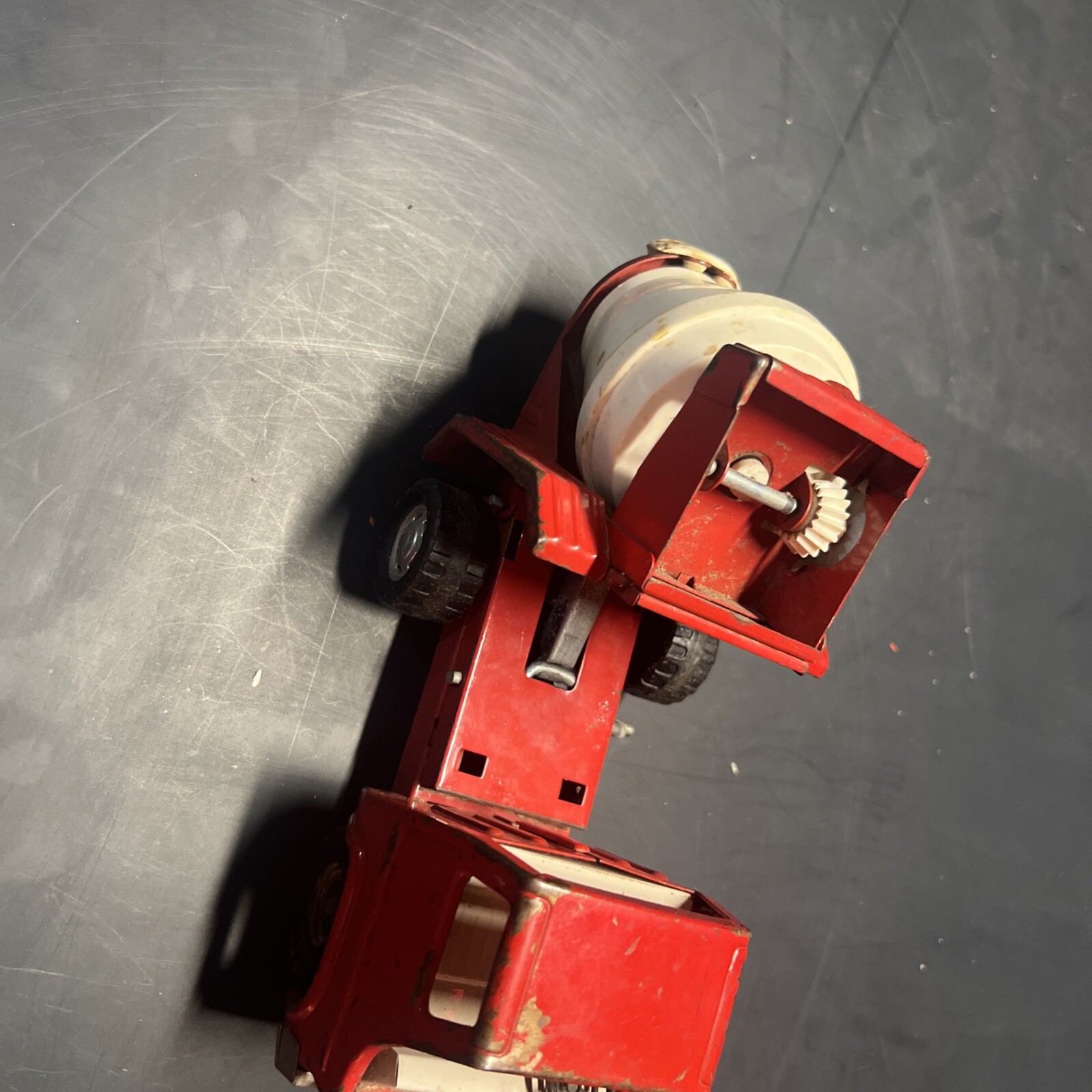 Vintage Louis Marx & Co – Red – Cement Mixer Truck – Pressed Steel