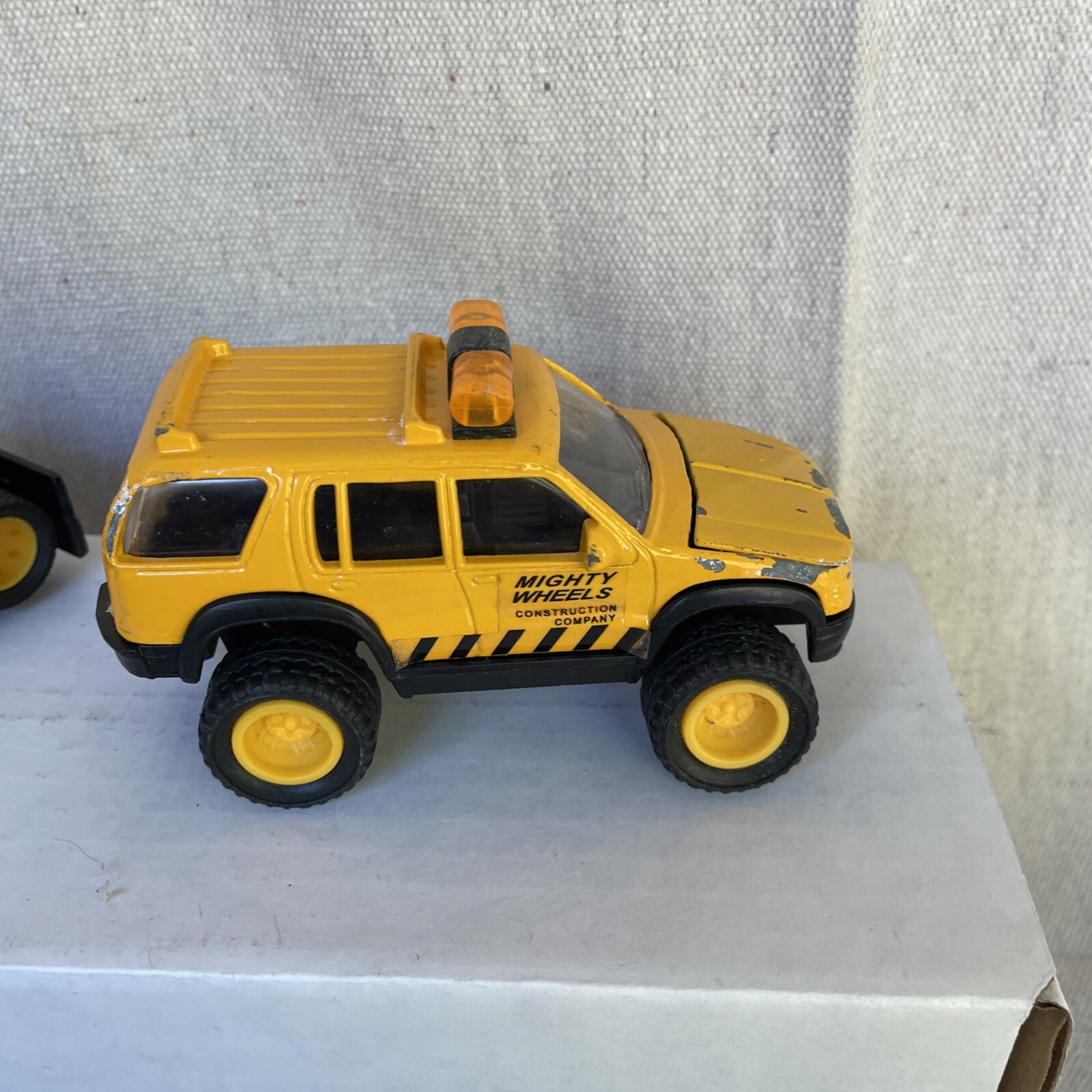 3 SOMA MIGHTY WHEELS TRUCKs DIECAST METAL HOOD OPENS Used