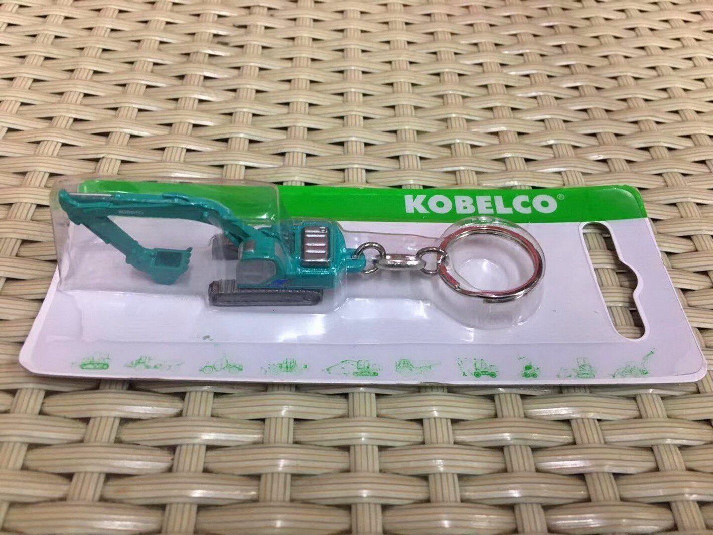 KOBELCO SK 250LC Excavator Diecast Key ring Key Fob CD002