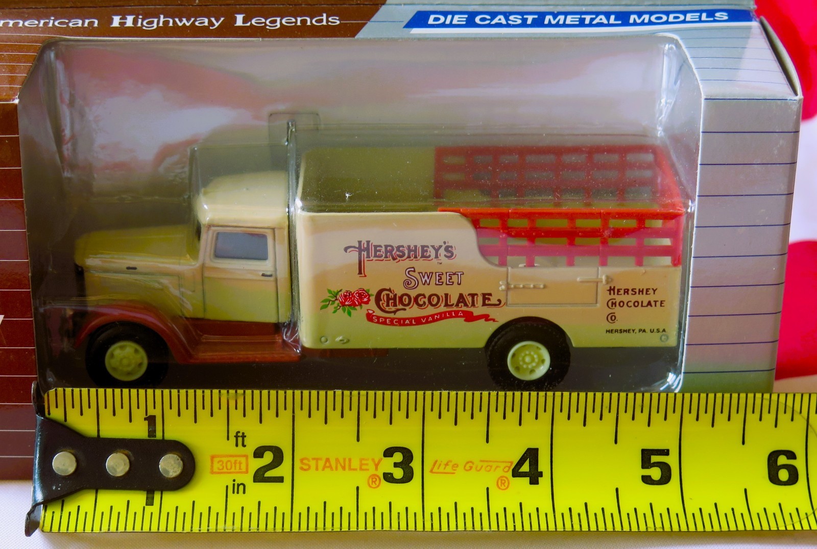 NEW AHL Peterbilt 260 Stake Bed Truck – Hershey’s Collection 1/64 Die-cast
