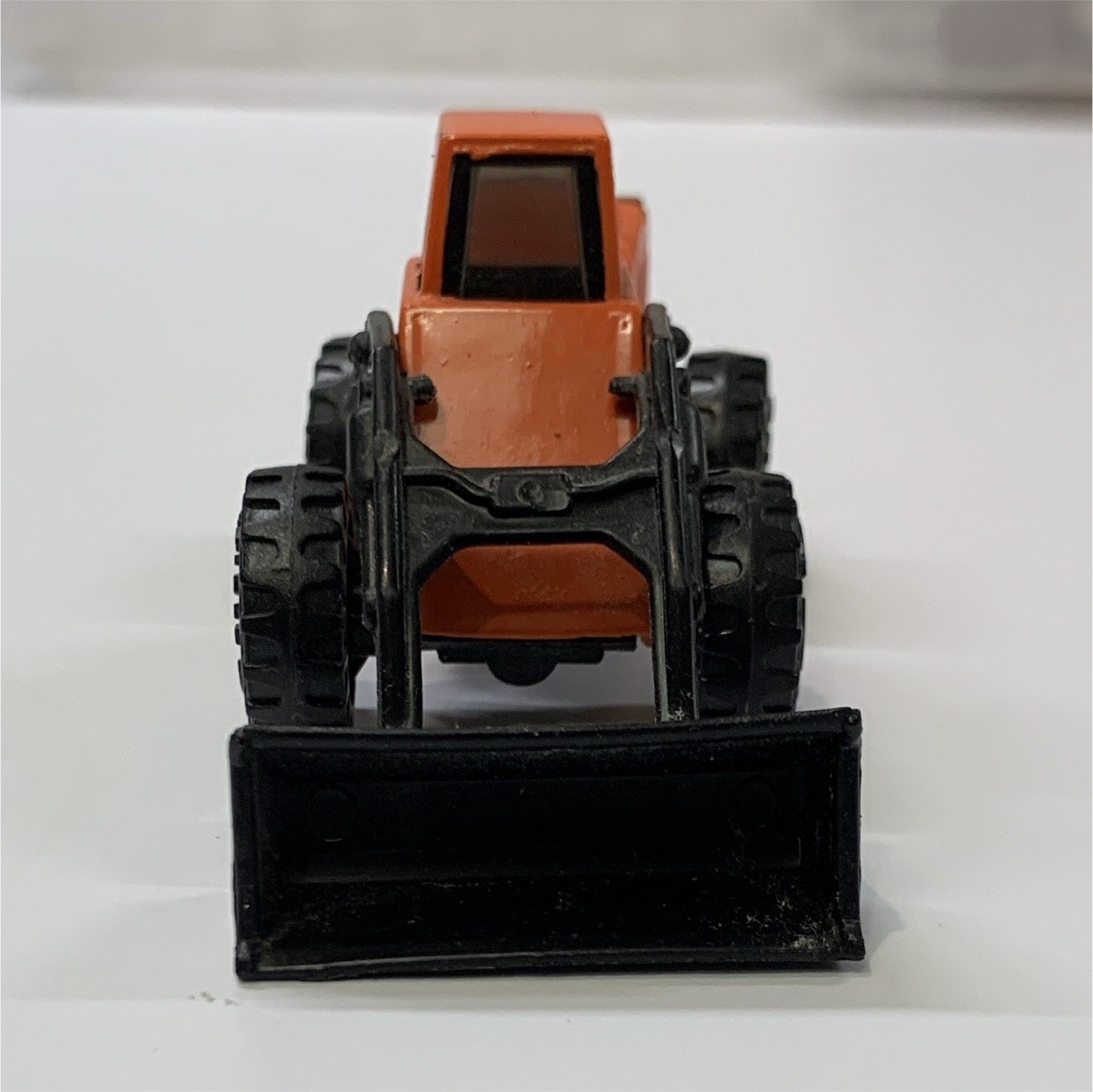 Tonka Vintage 1992 Orange/Black Front Loader 1:64 Construction Plastic Toy