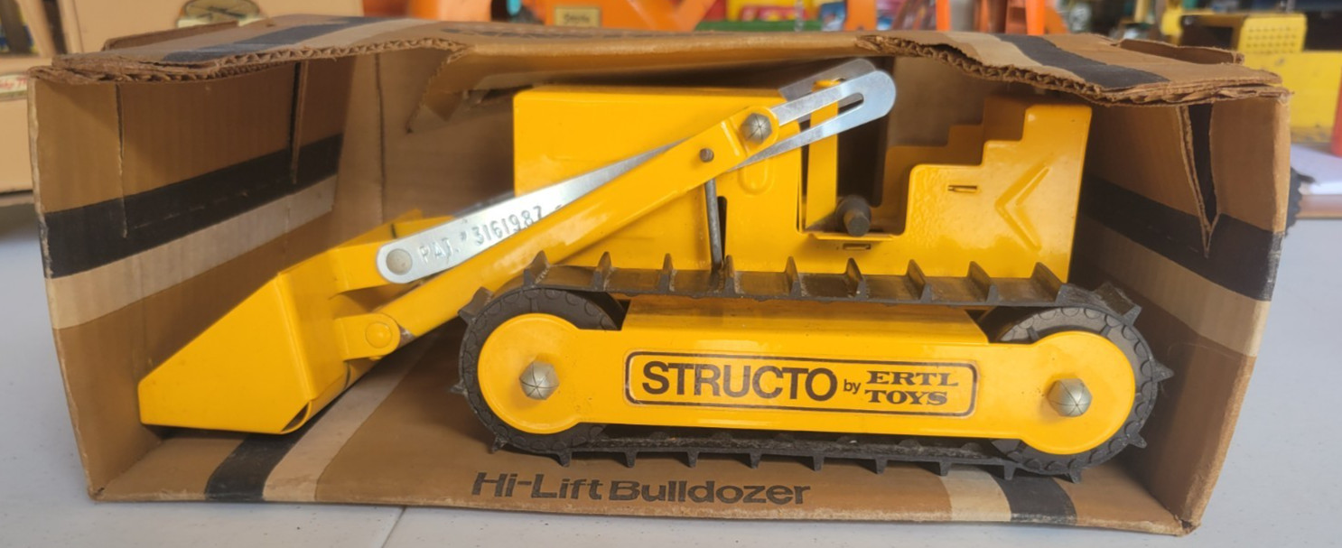 STRUCTO CONSTRUCTION SHOVEL BLADE BULLDOZER TRUCK LIKE TONKA NICE MIB NOS W BOX