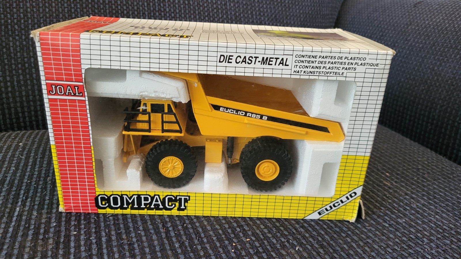 JOAL EUCLID R85 B MINING DUMP TRUCK YELLOW MADE IN SPAIN 1:50 SCALE 1986