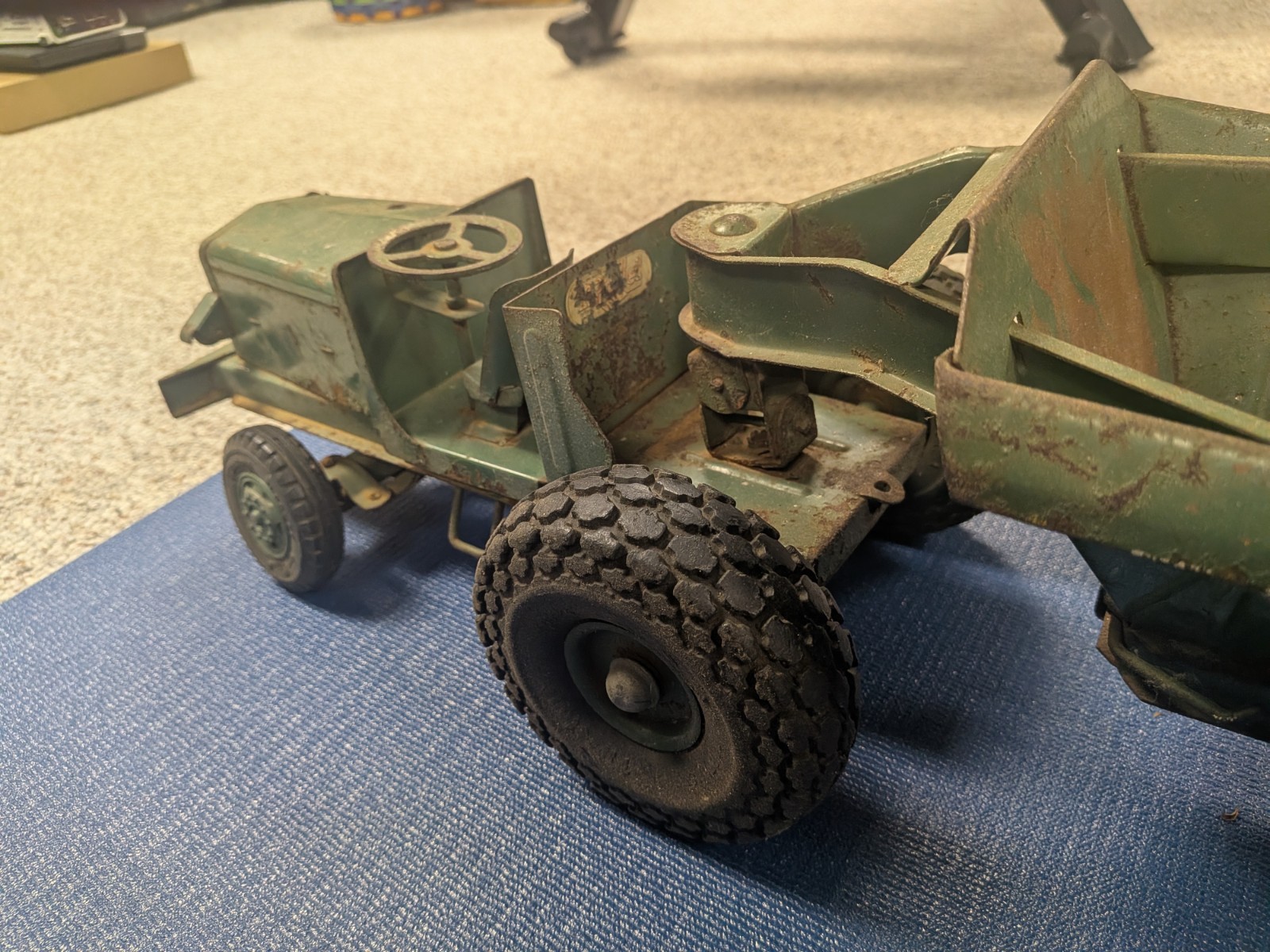 Doepke Euclid The Pioneer 1950’s Model Toy Bottom Dump Earth Mover Hauler