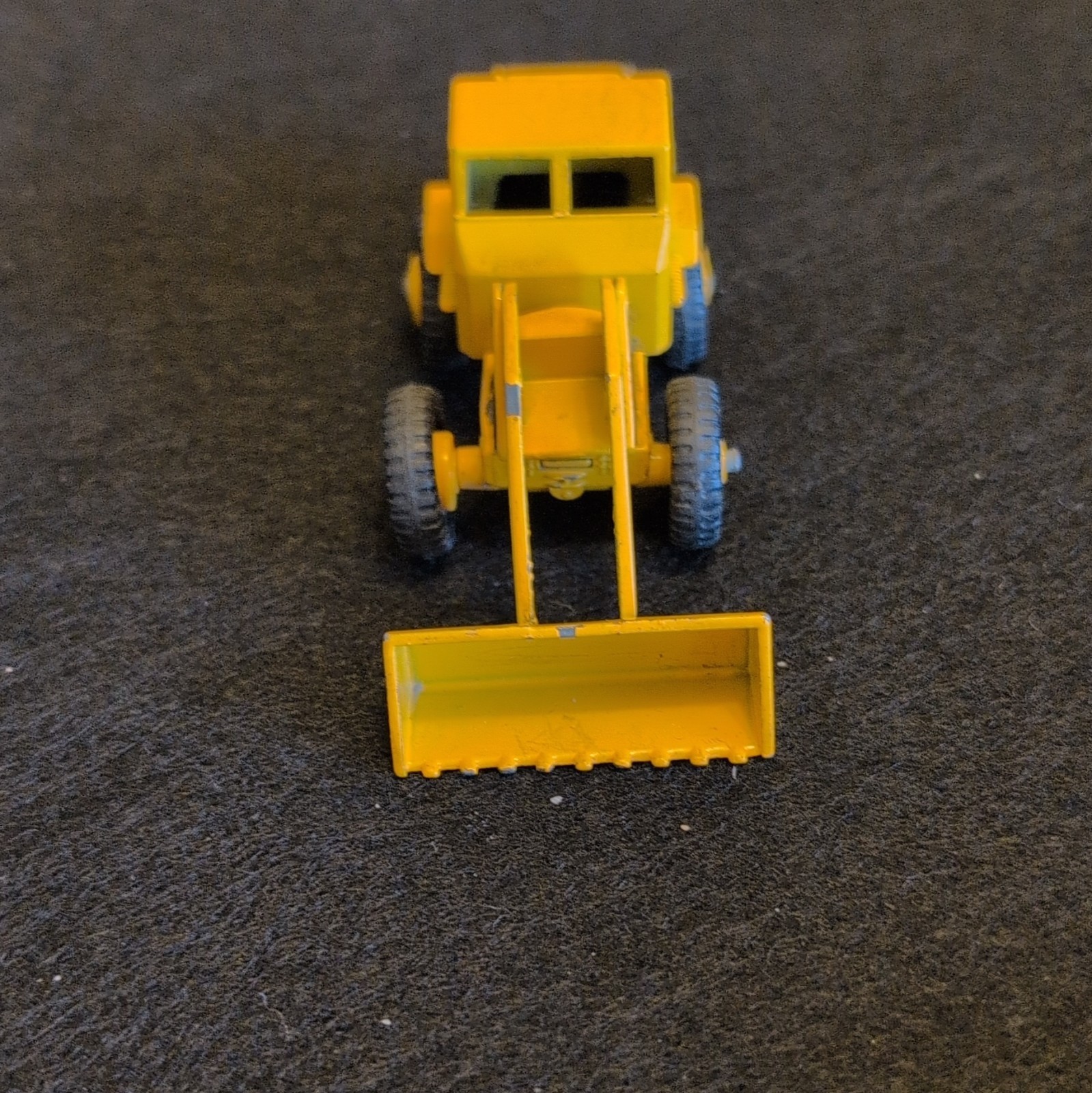 Lot of Vintage Lesney Matchbox Regular Wheels Construction Trucks #6 #16 #58 #69
