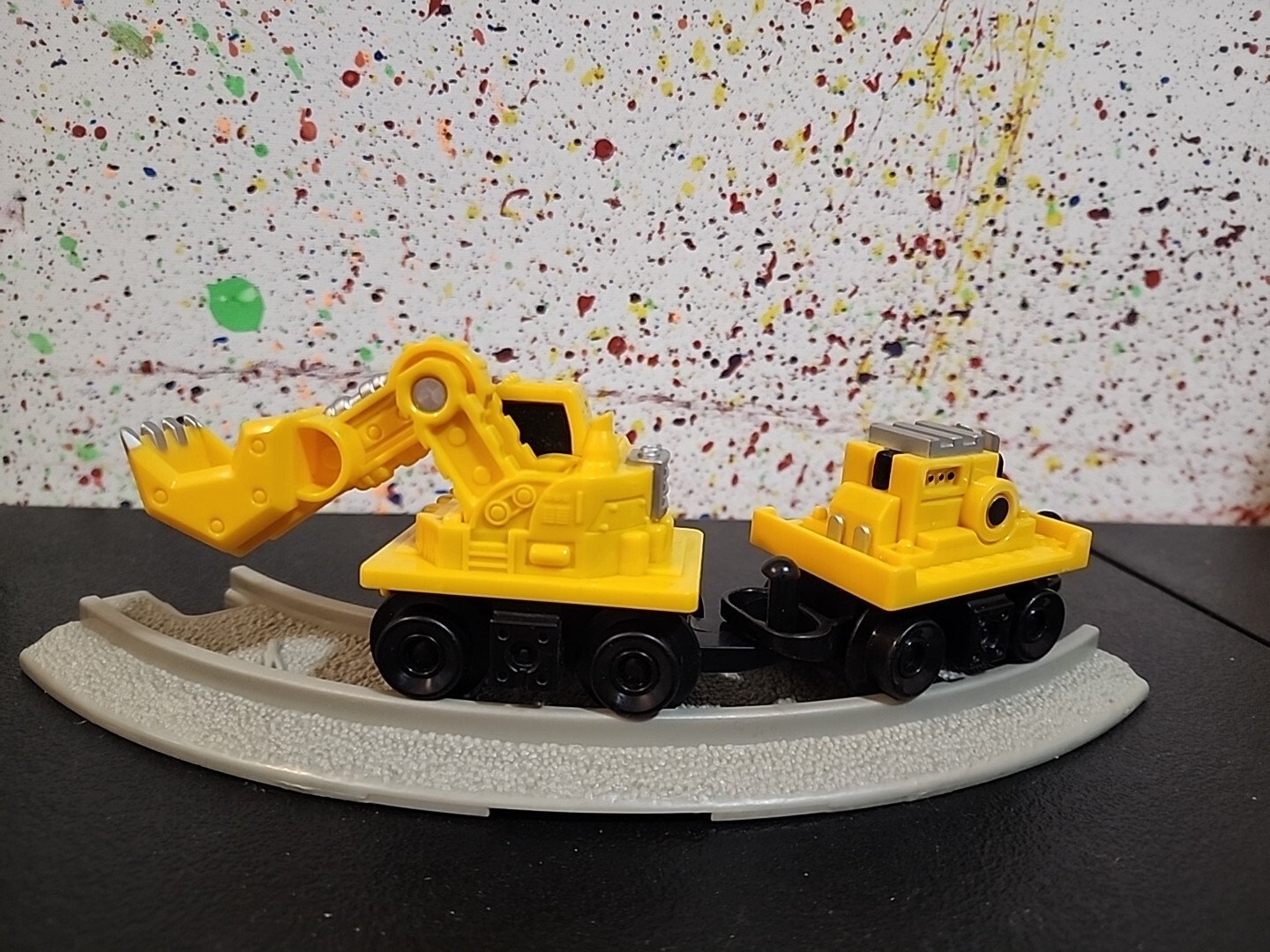 Mattel Toy Loader And Cart Fisher Price Plastic Backhoe Construction 2004 Train
