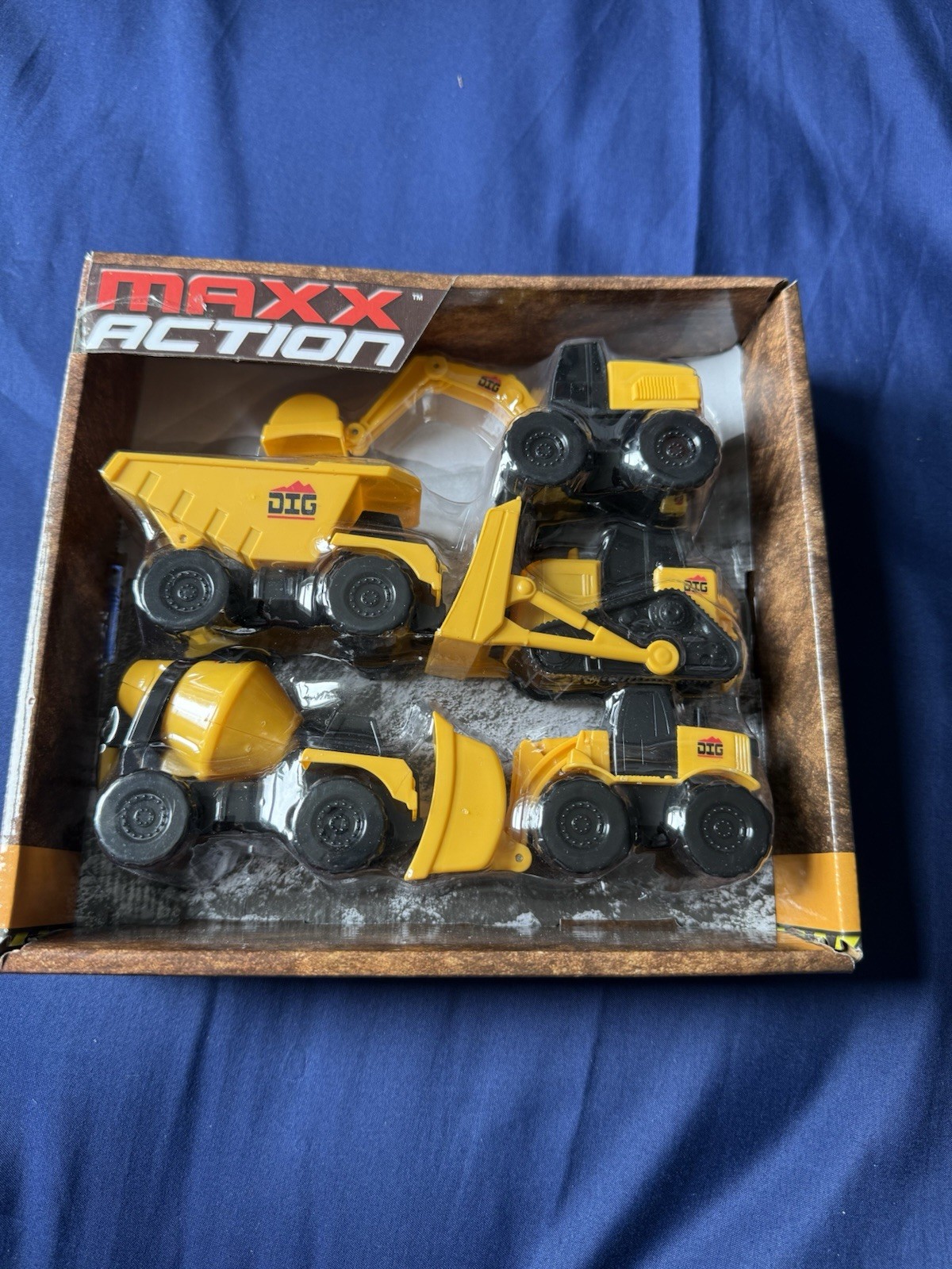 Maxx Action Construction 5 Piece Toy Construction Truck Playset for Kids