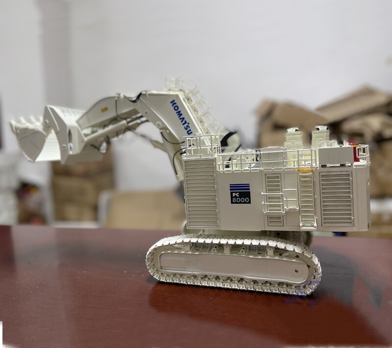 1:50 BYMO PC8000-11 Excavator Diesel Shovel Construction Machine Diecast Model