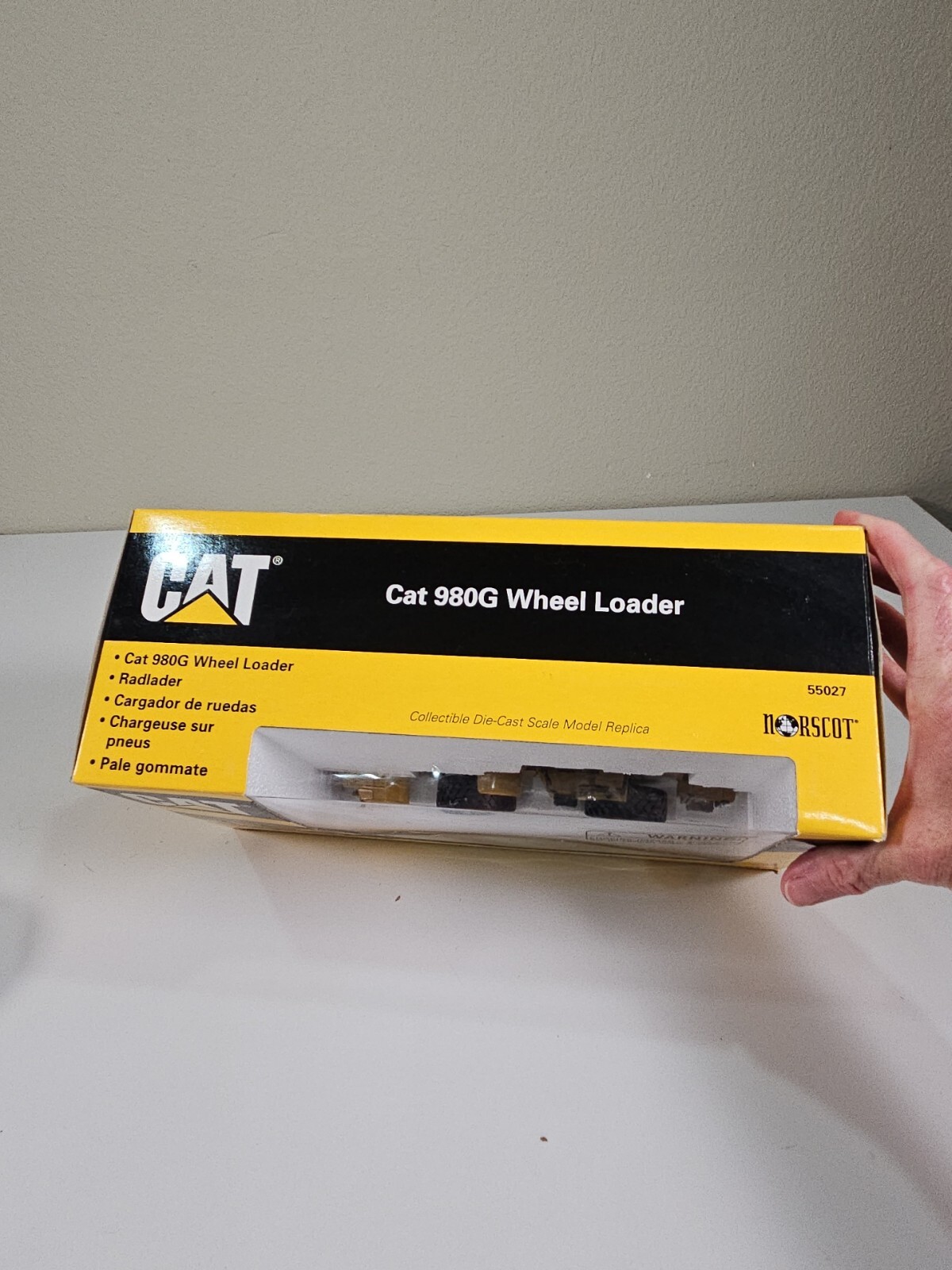 Norscot Cat 980G Wheel Loader 1:50 Scale #55027 Collectible Die Cast Model