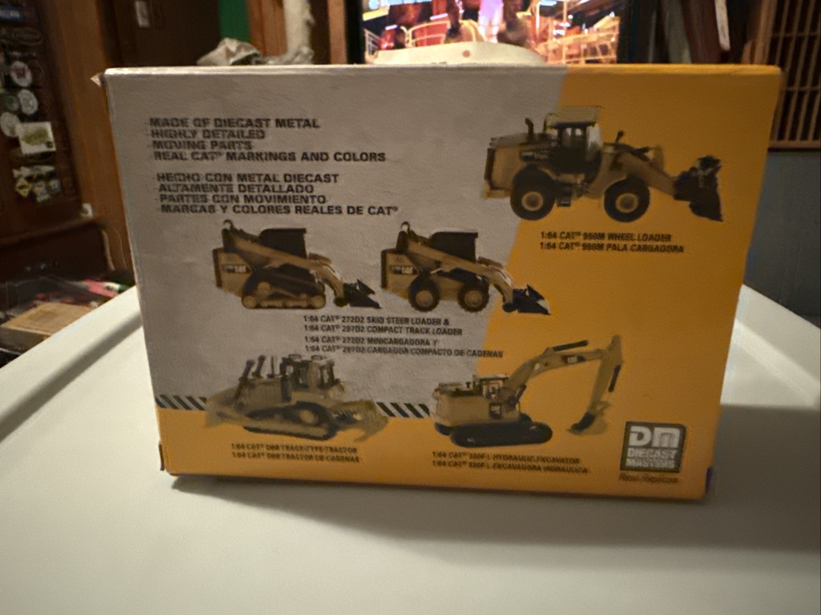 Diecast Masters 1/64 Scale CAT 320F L”HYDRAULIC EXCAVATOR”Metal Construction
