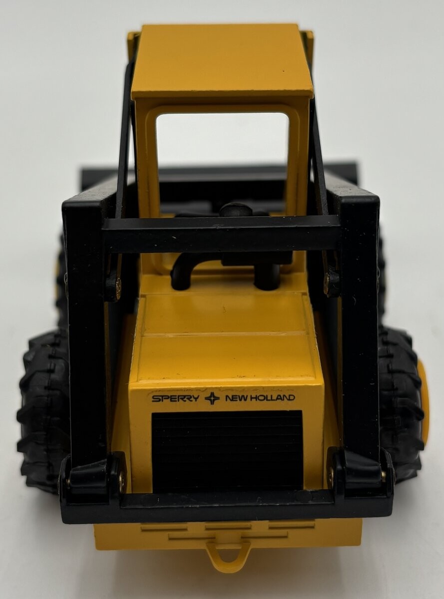 NZG 276 1:25 Scale Diecasr New Holland L-555 Super Boom Loader LN/Box