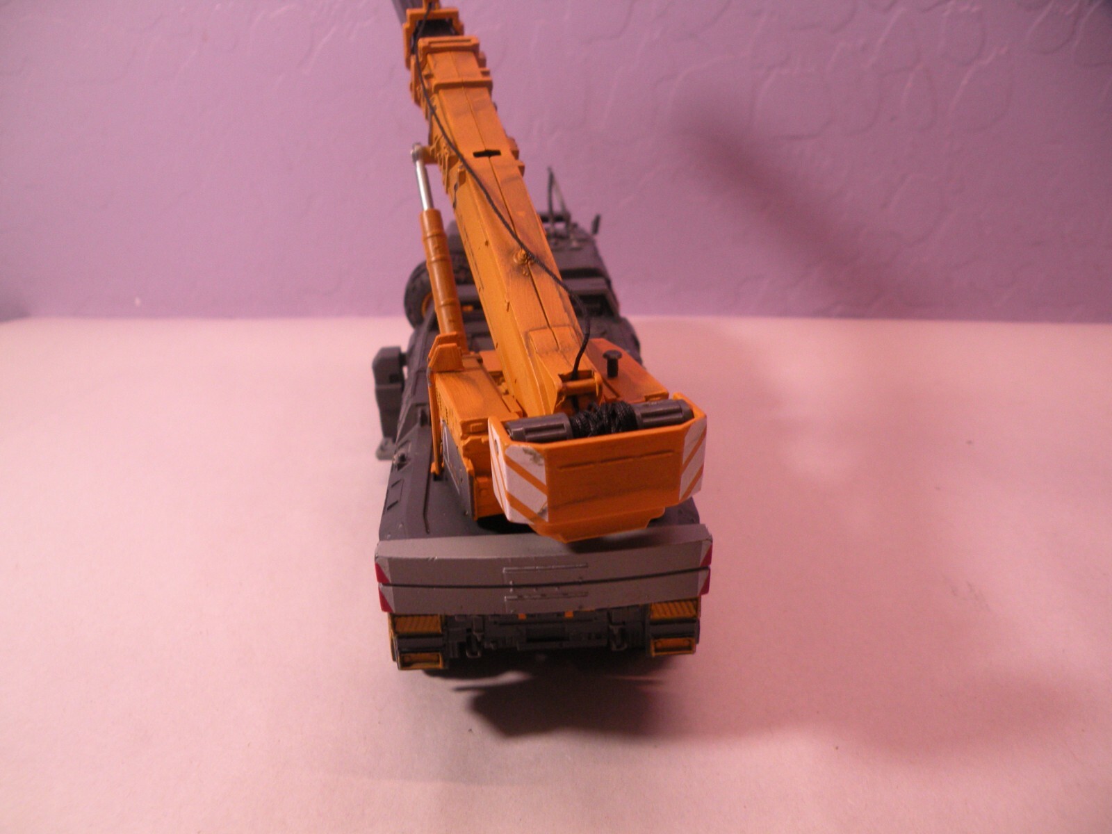 KDW 1:120 Wandering Earth CN171-11 Engineering Truck Crane Die-Cast Crane Model