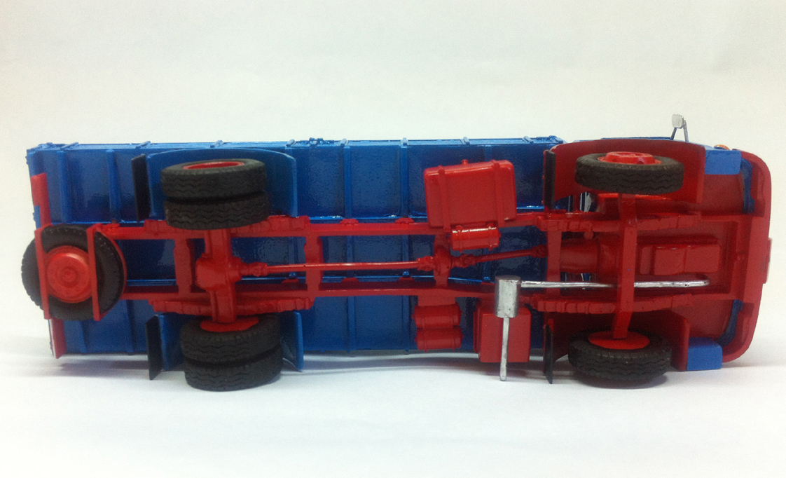 Resin 1/50 Camion ROMAN 8.135F – Ready Made by Fankit Models