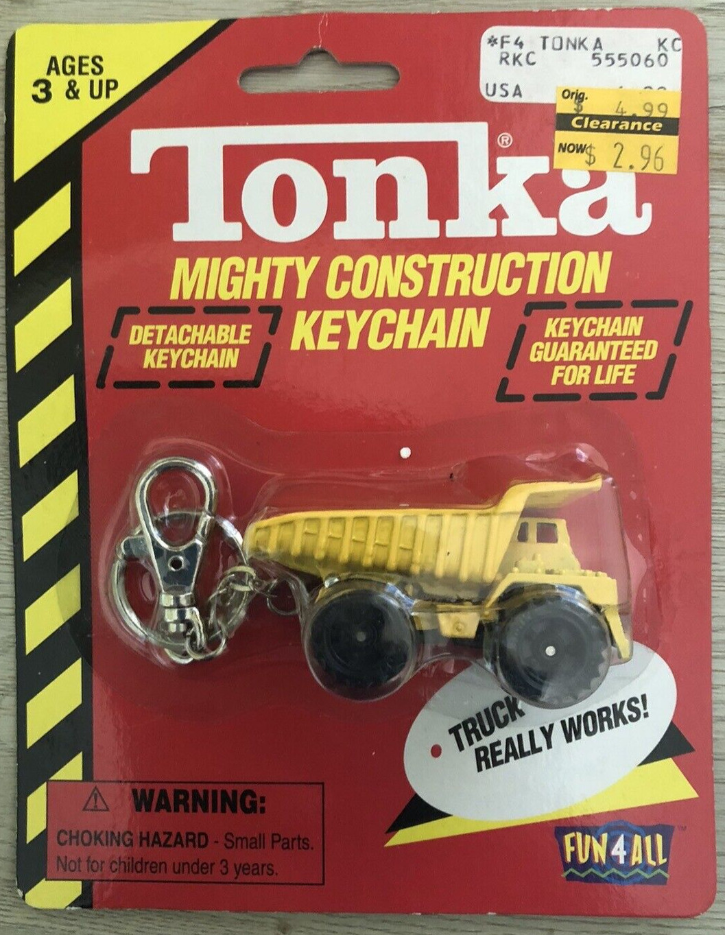 Vintage 1998 Tonka Mighty Construction Dump Truck with Detachable Keychain NEW