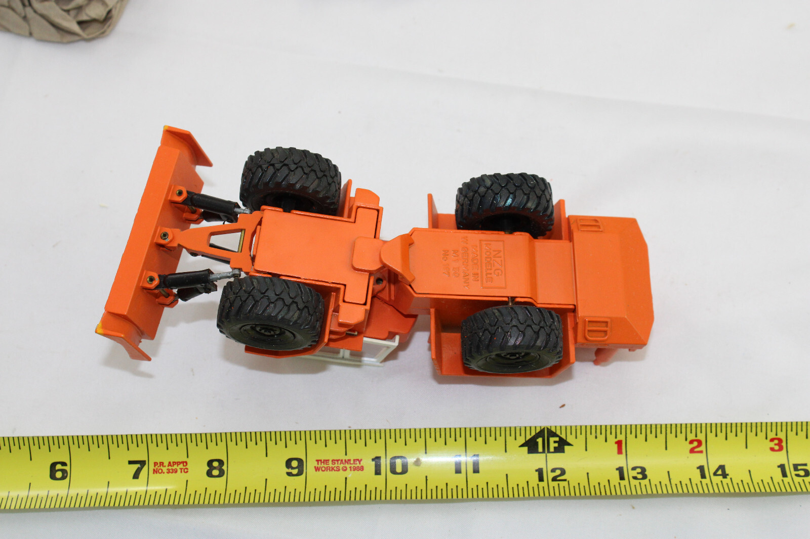 Diecast – NZG 197 – Zettelmeyer Dozer ZD 3000