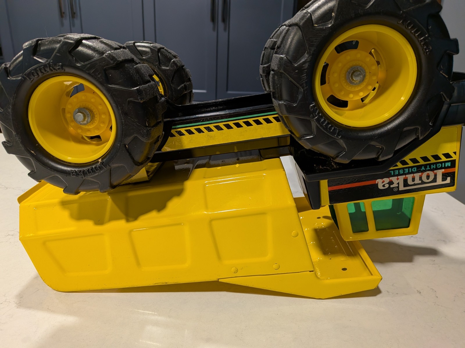 Tonka Mighty Diesel Dump Truck 1993 Yellow Black Classic Steel Construction