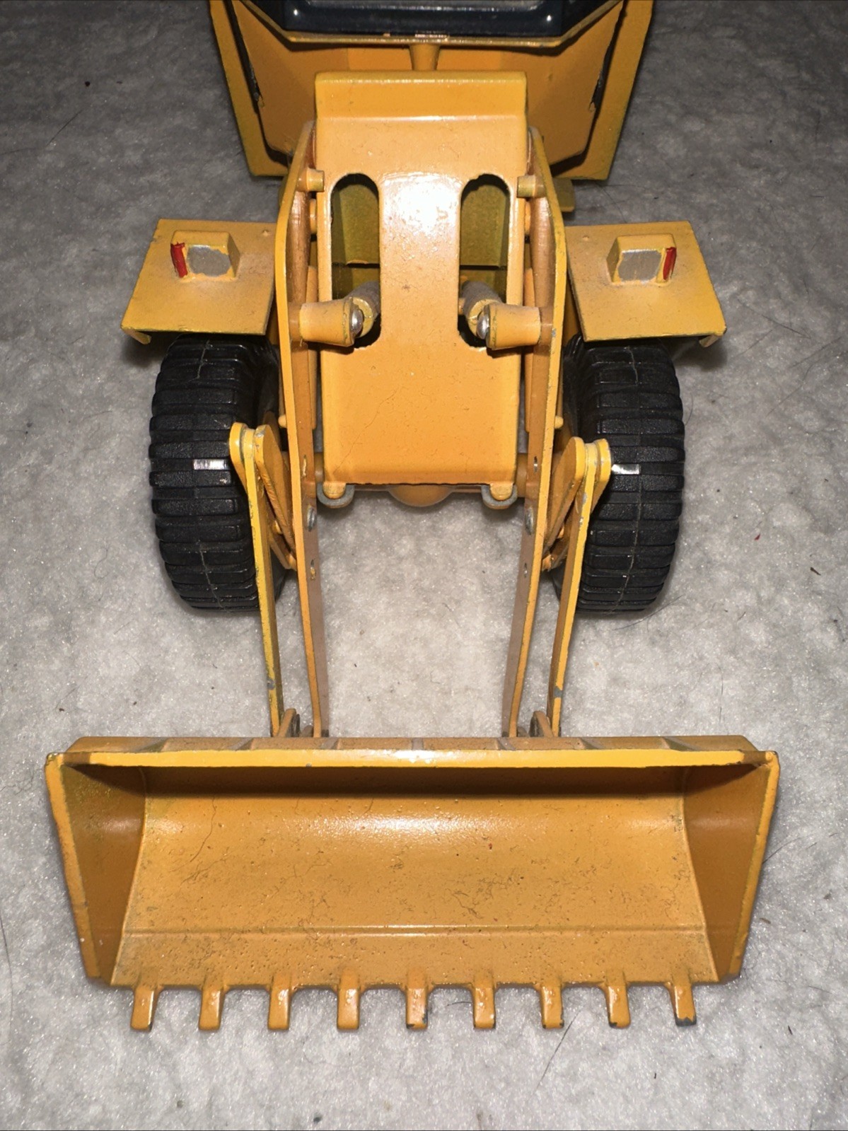 Case 740 Wheel Loader – 1/35 – Nacoral of Spain – RARE