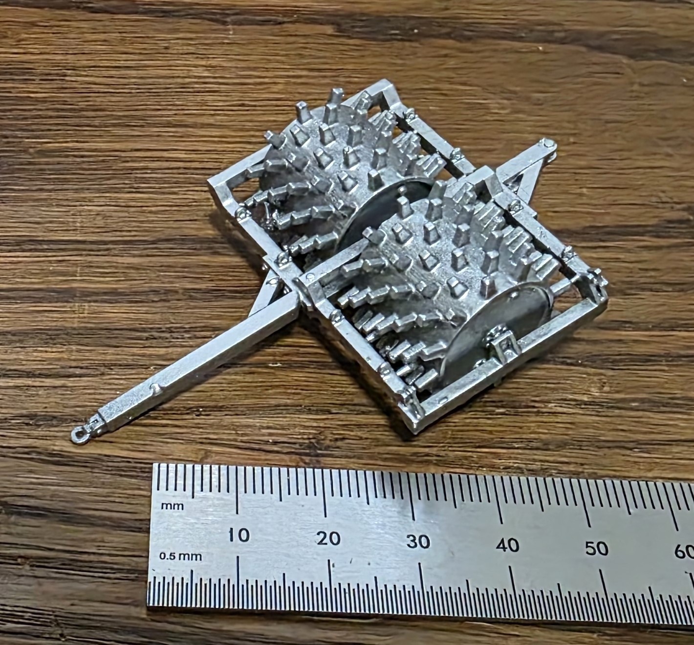 One 1/87 scale sheepsfoot roller! EXCLUSIVE!