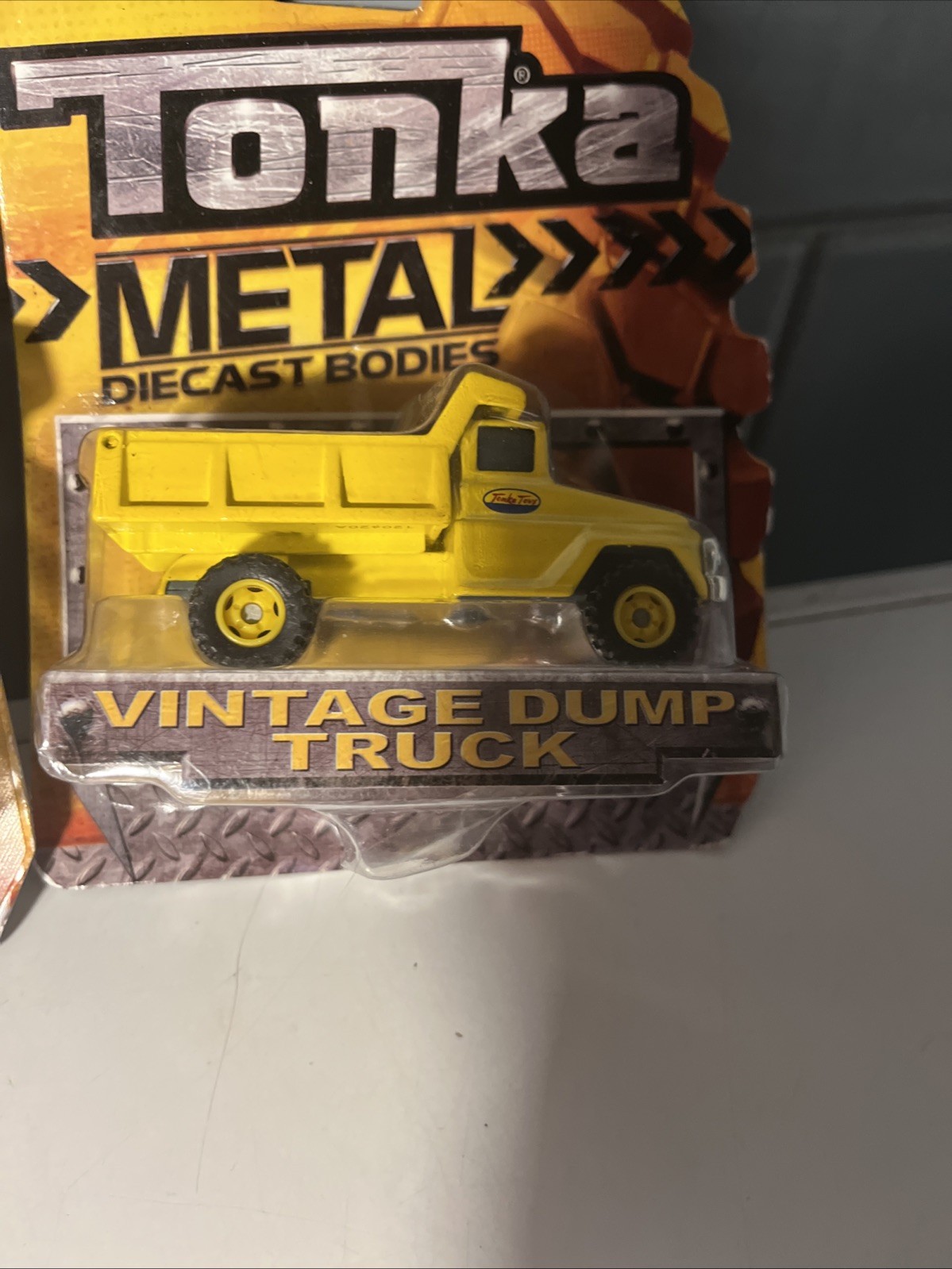 TONKA VINTAGE DUMP& FIRE TRUCK METAL DIECAST BODIES NEW