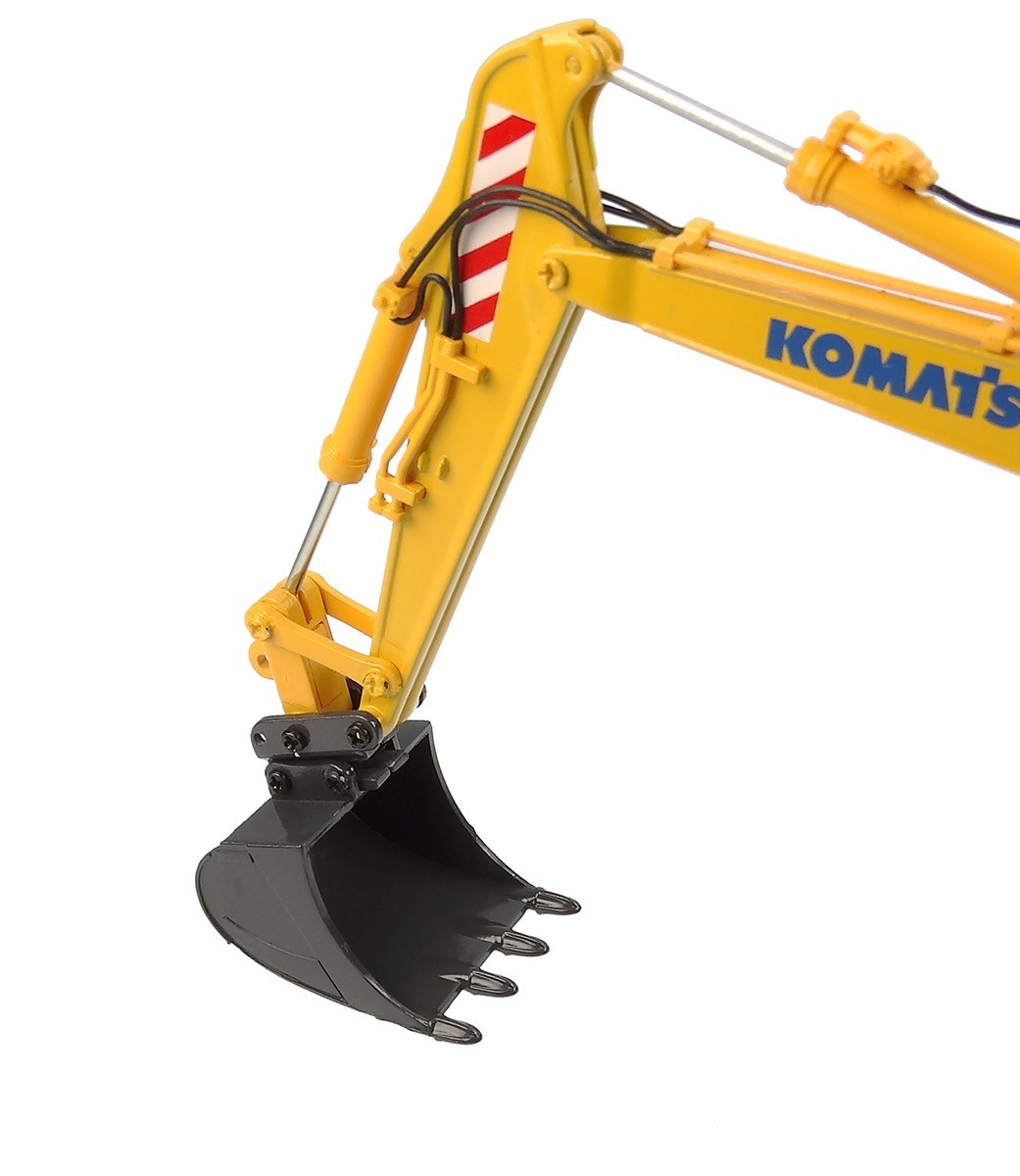 Universal Hobbies 1:50 Komatsu PW180-11 Hydraulic Wheeled Excavator W/2 Access