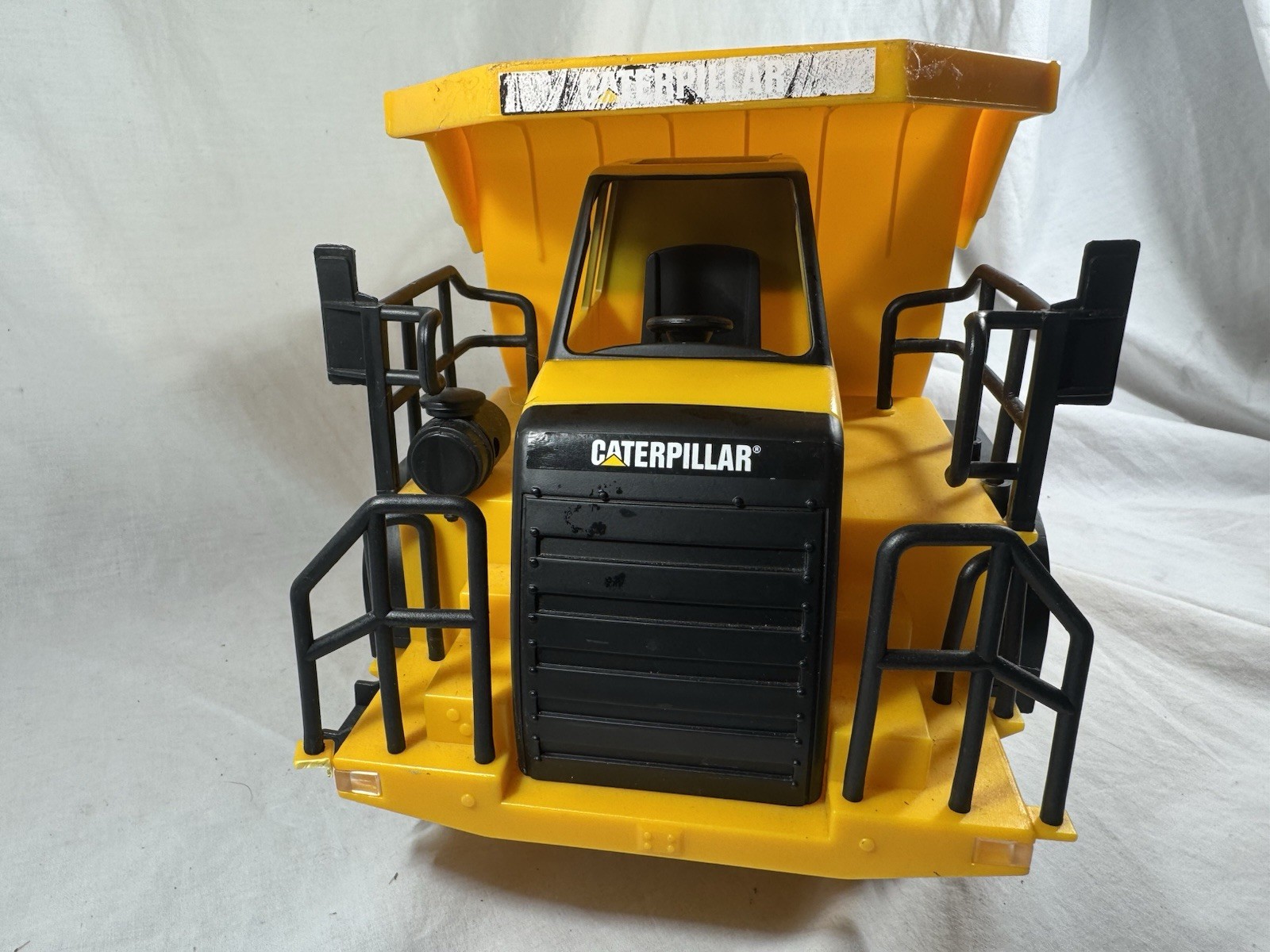 Vintage CAT Caterpillar Dump Truck 1995 Toy State R/C Wired Remote -Some Testing