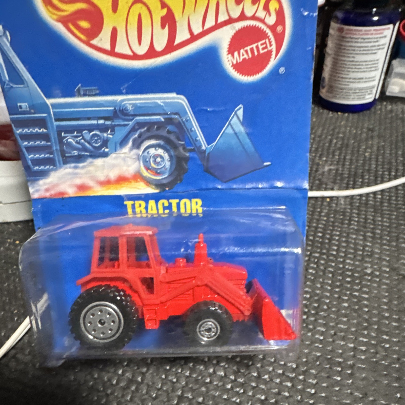 Hot Wheels Workhorses Tractor 1:64 Diecast Red/Black Unopened Box