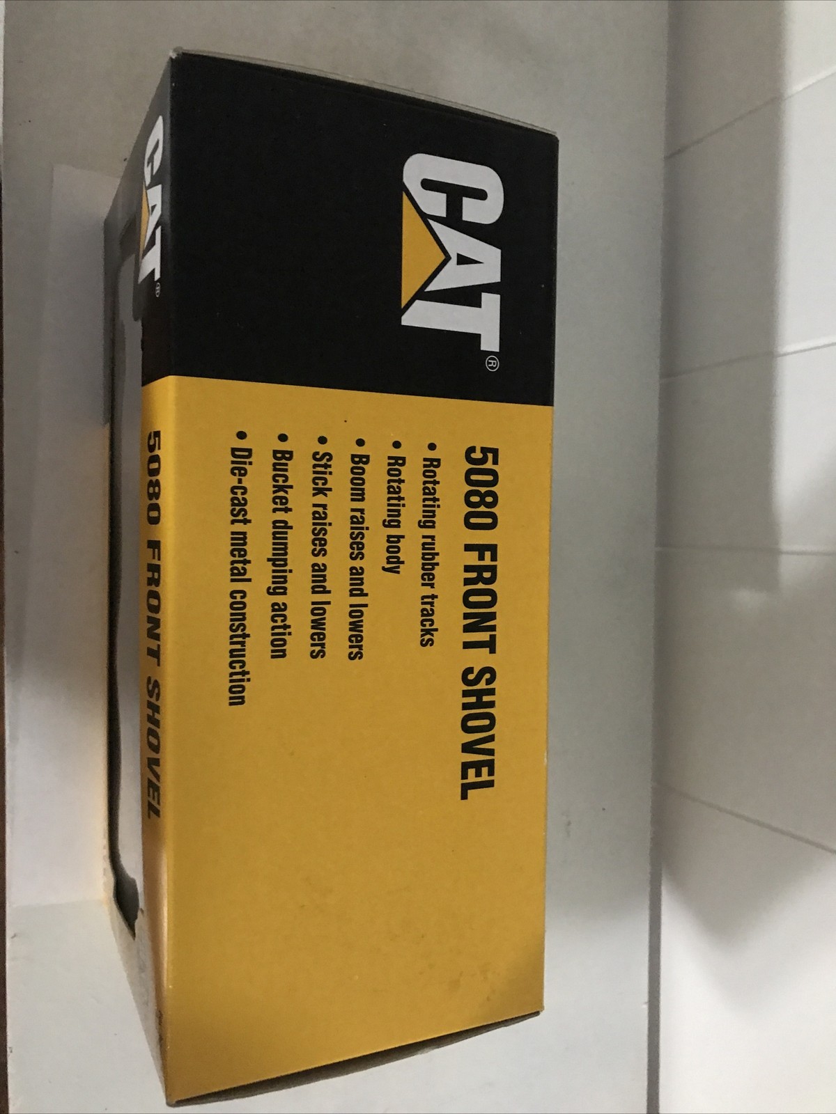 1997 Ertl #2676 1:50 Scale CAT 5080 Front Shovel Die Cast Model Toy In The Box