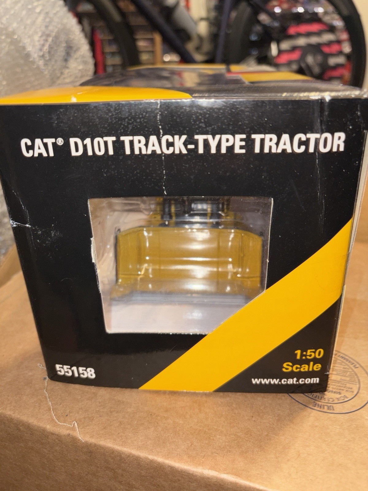 NEW Norscot 1:50 CAT D10T Track-Type Tractor Diecast Metal Tracks 55158