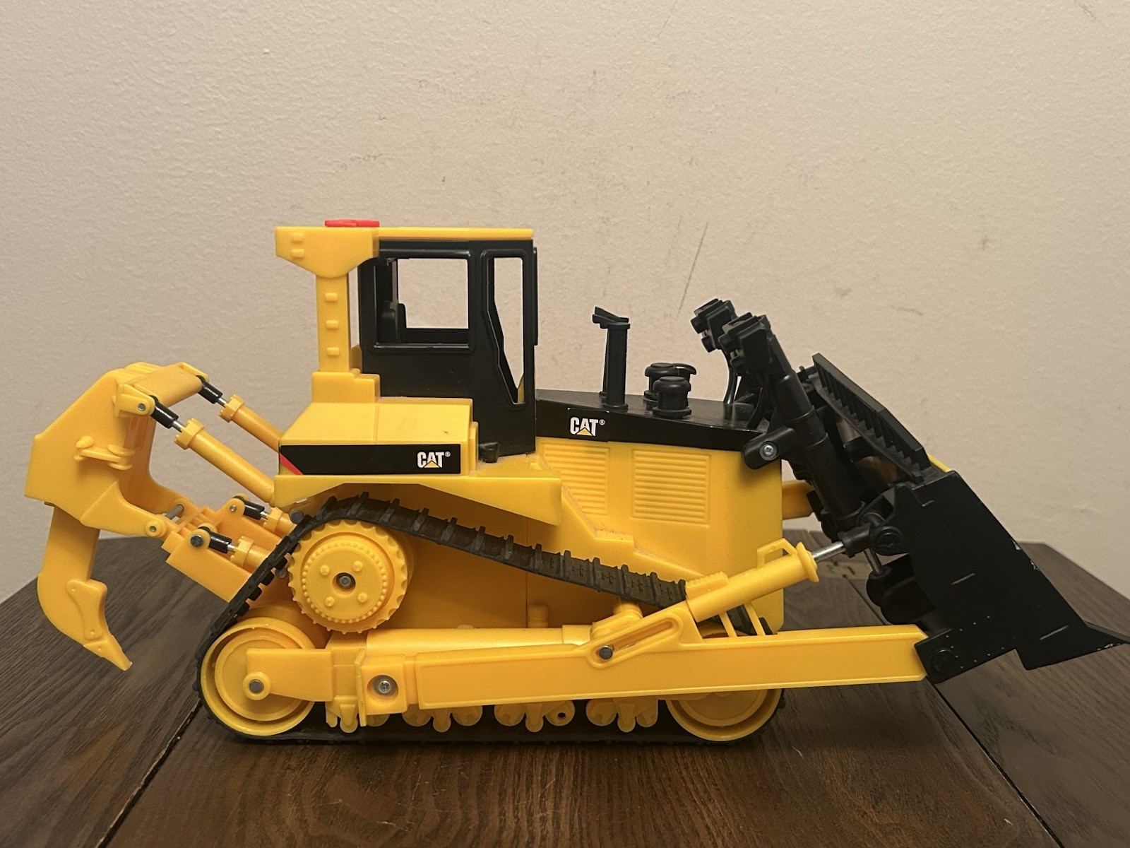 Toy State Industria LTD Cat Bulldozer Tractor Backhoe W/Sounds & Movement Works