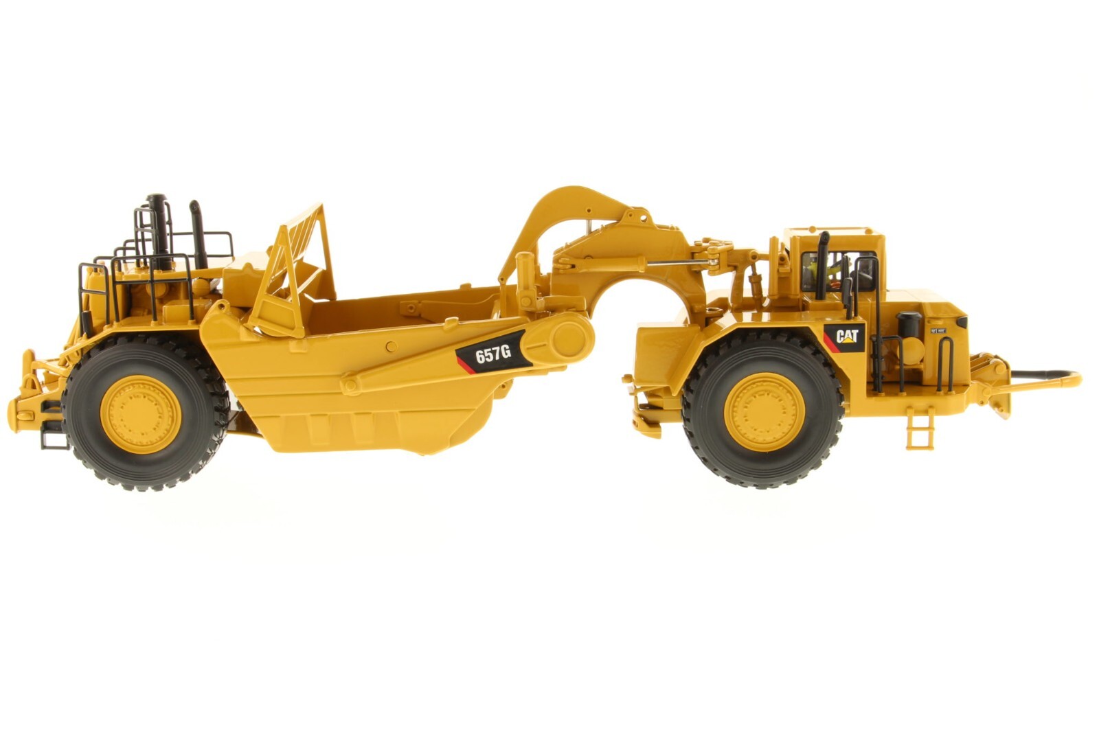 Cat 657G Wheel Tractor Scraper – Diecast Masters 1:50 Scale Model #85175C New