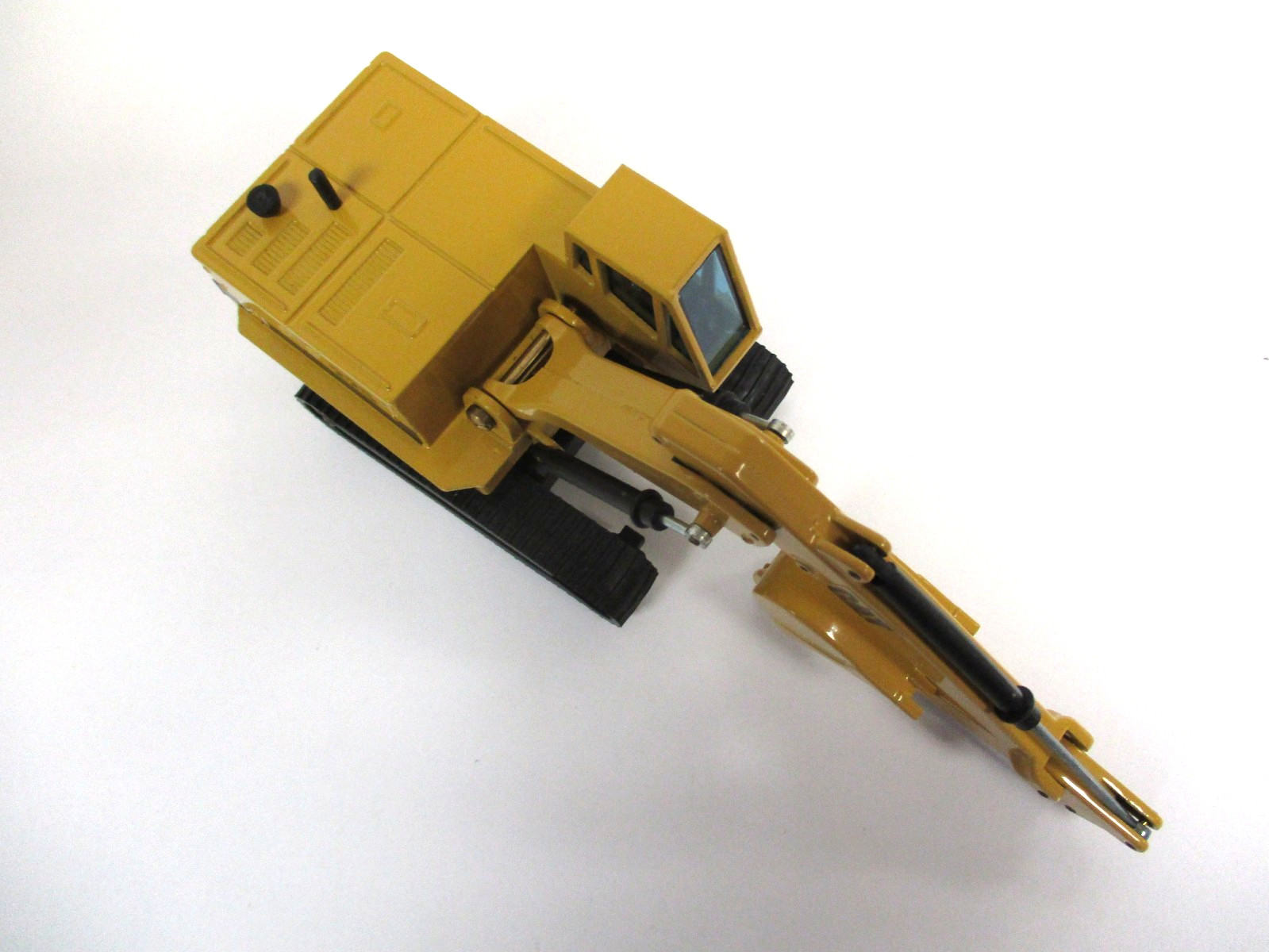 JOAL – CATERPILLAR / CAT 225 HYDRAULIC EXCAVATOR – 1/50 DIECAST