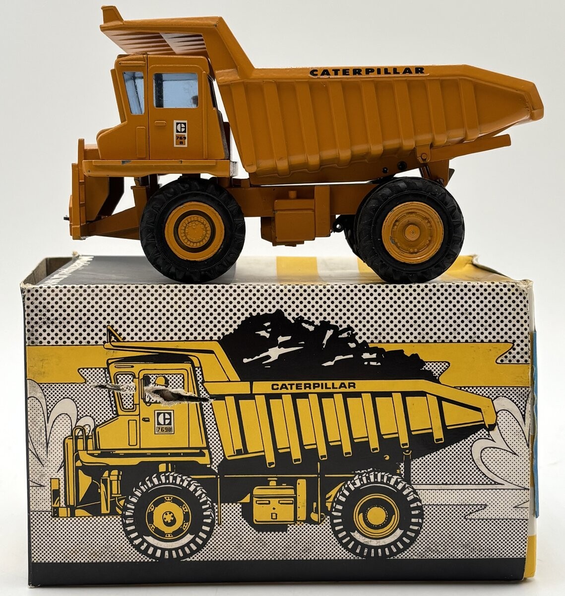 Gescha 276 1:50 Scale Diecast Caterpillar 769 Off Highway Dump Truck