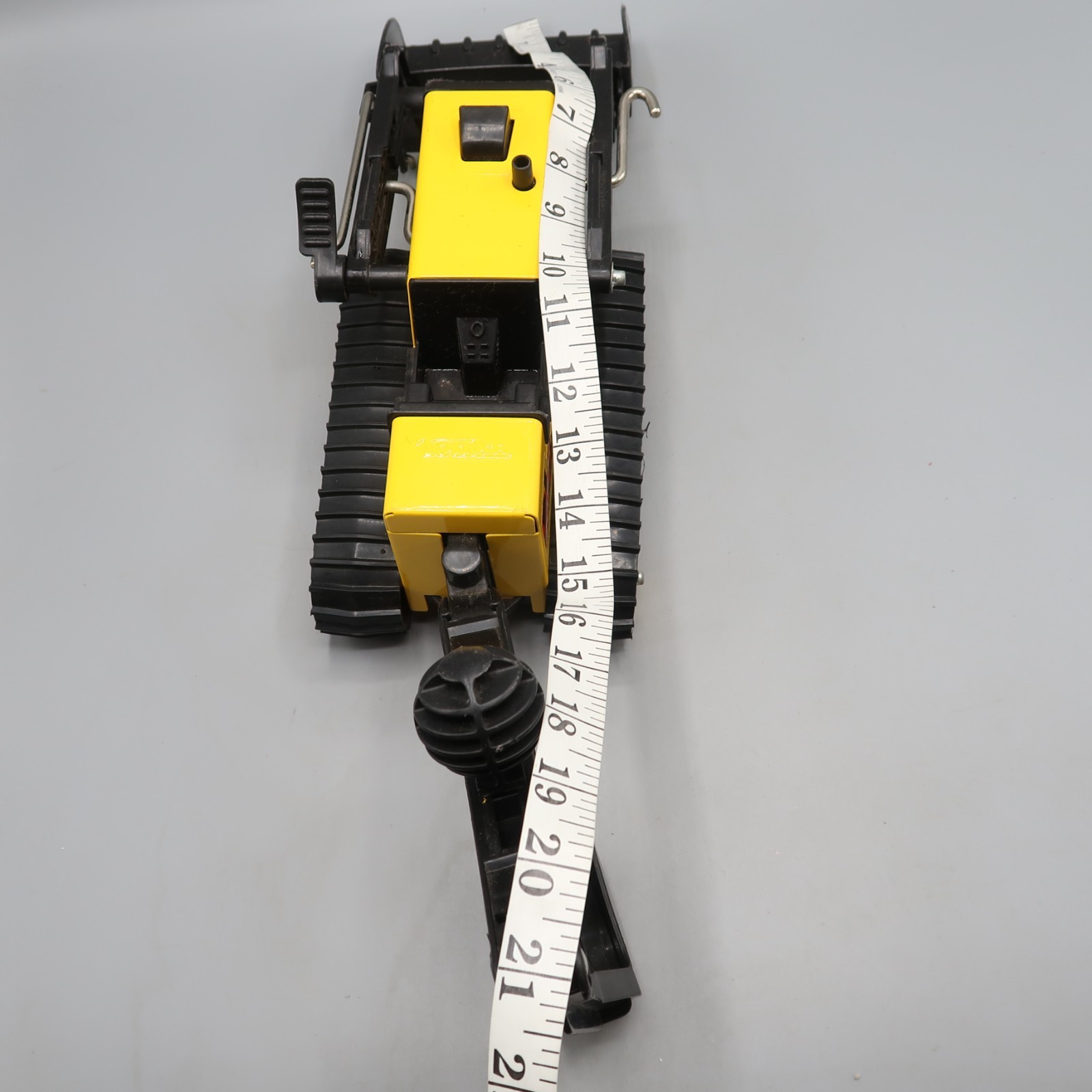 Vintage Tonka T-6 Excavator/Loader Backhoe 26” USA Construction track toy