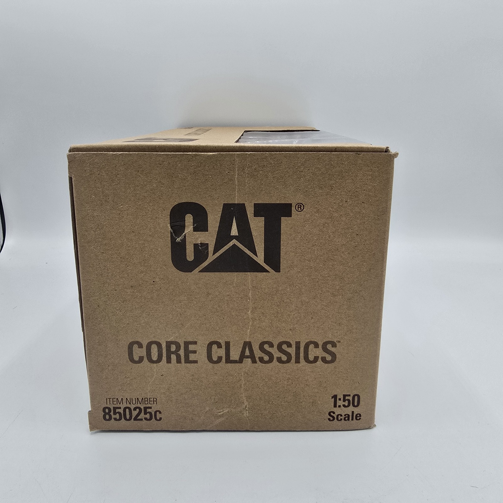 CAT CATERPILLAR D11R TRACK TYPE TRACTOR DOZER 1/50 DIECAST MASTERS NIB