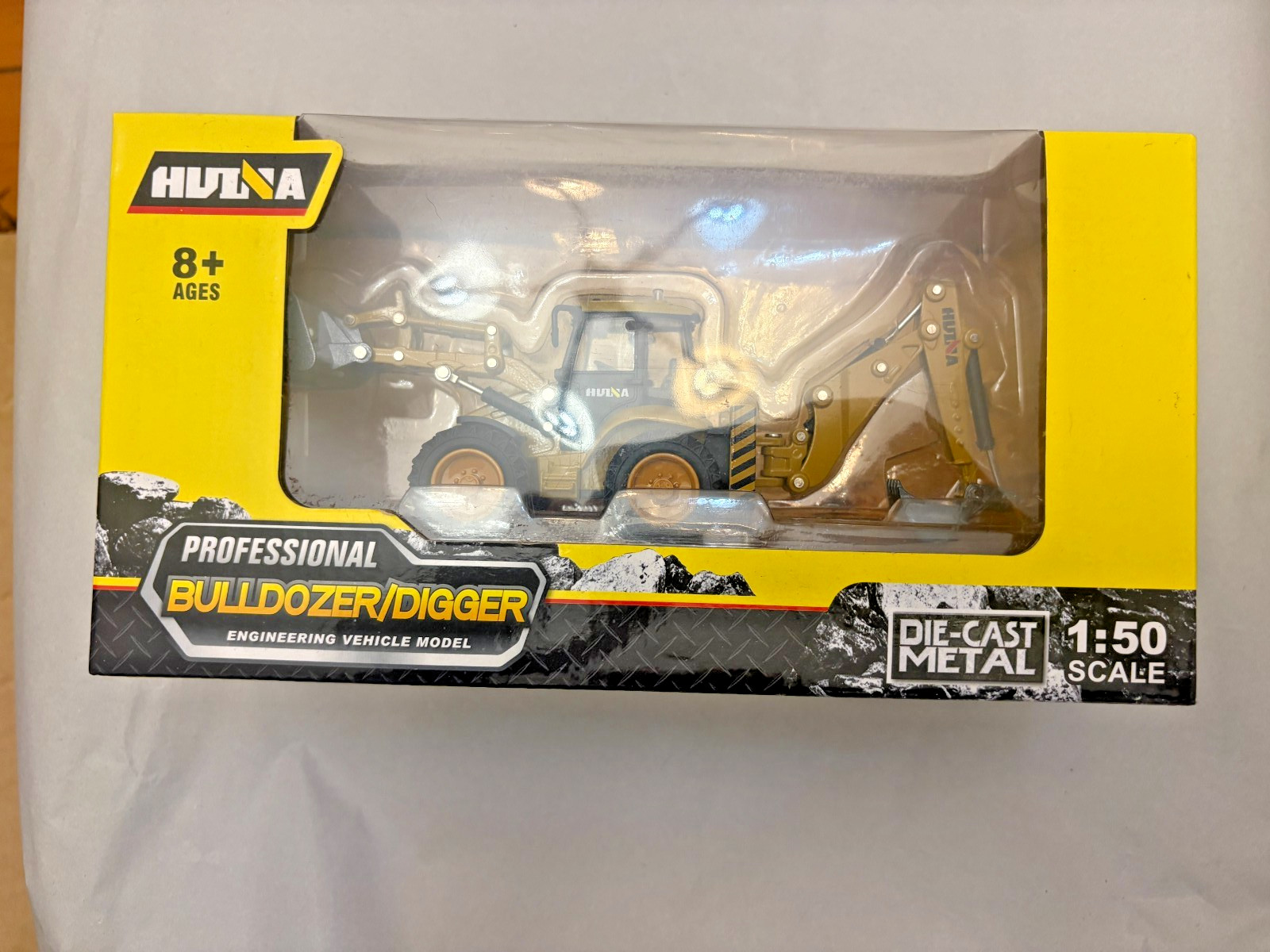 HUI NA Toys Die Cast 1714 Professional Bulldozer Engineering Vehicle Model 1:50